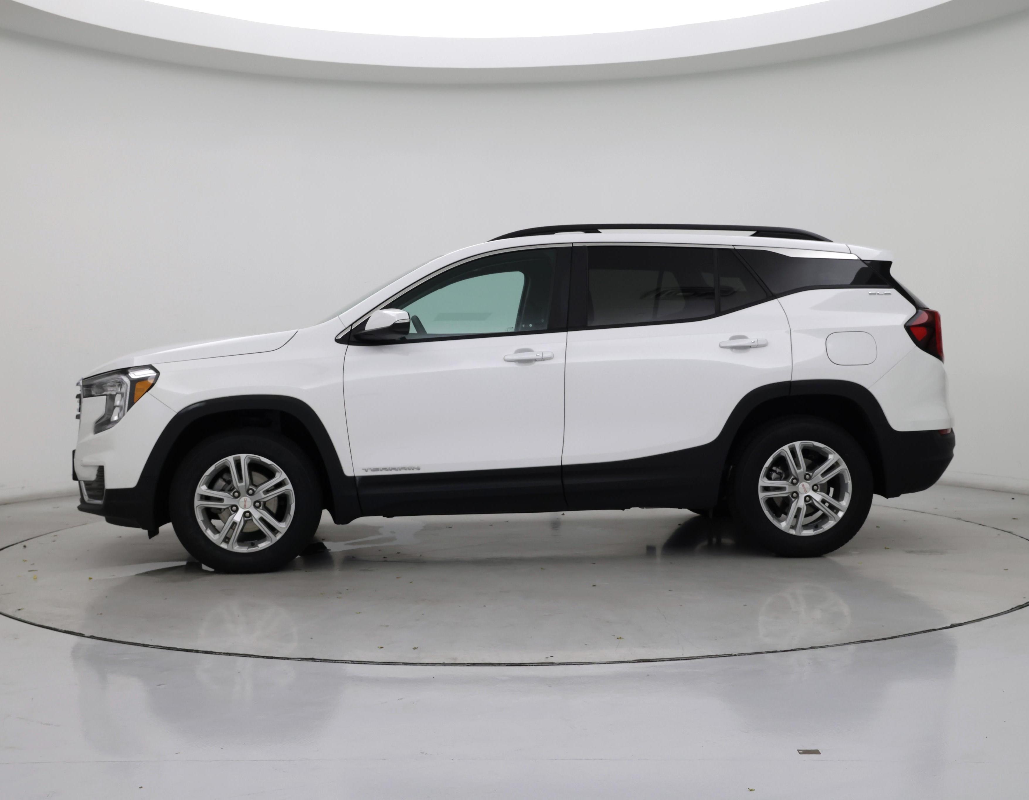 Thumbnail: 2023 GMC Terrain - 3