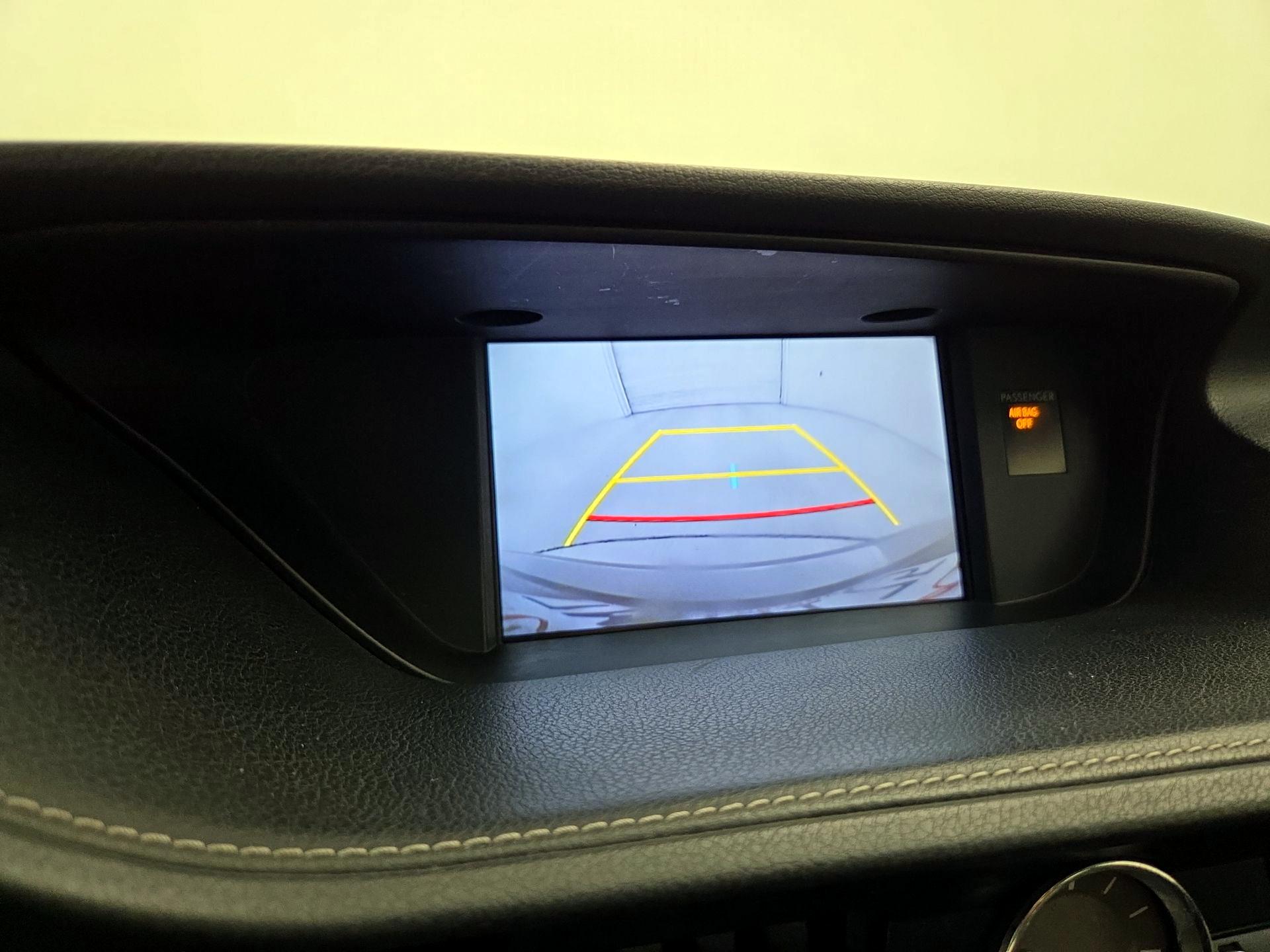 Thumbnail: 2015 Lexus ES - 14