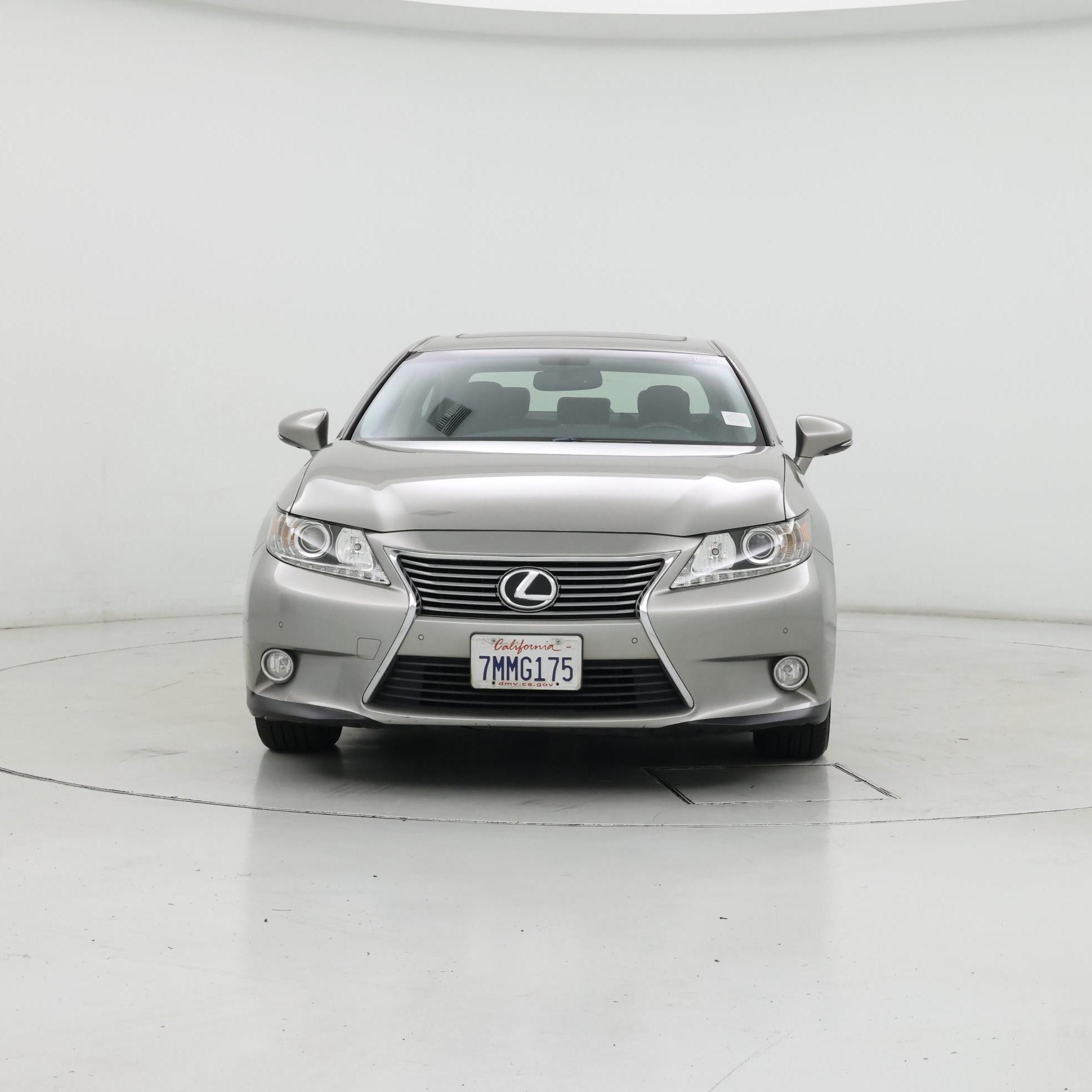 Thumbnail: 2015 Lexus ES - 5