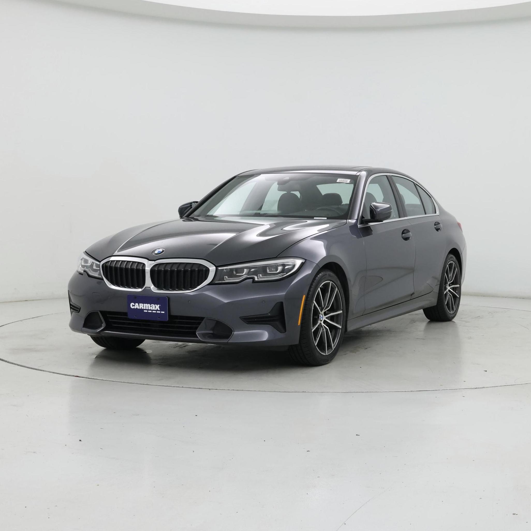 Thumbnail: 2019 BMW 3 Series - 4