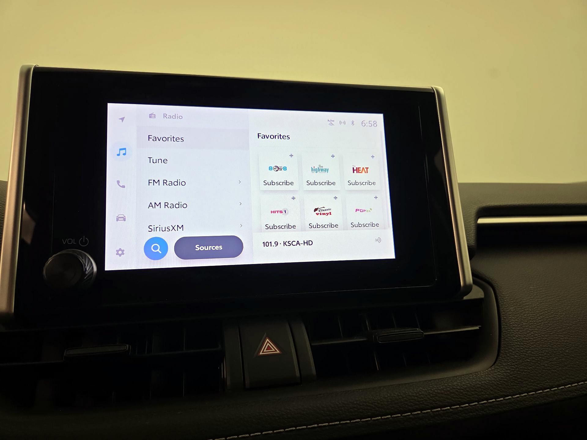 Thumbnail: 2023 Toyota RAV4 - 15