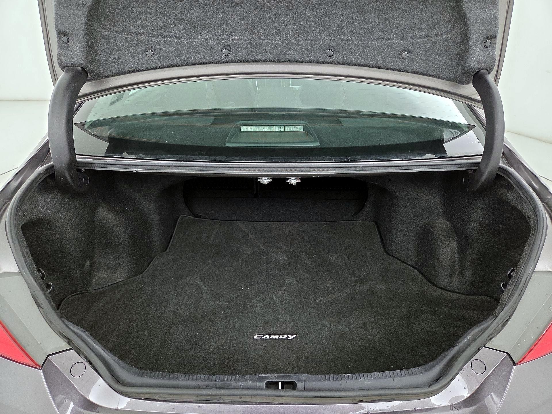 Thumbnail: 2017 Toyota Camry - 20