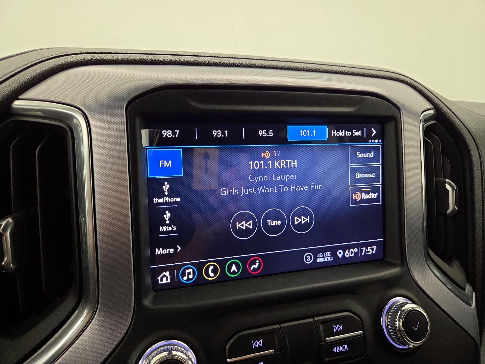 Thumbnail: 2020 GMC Sierra 1500 - 16