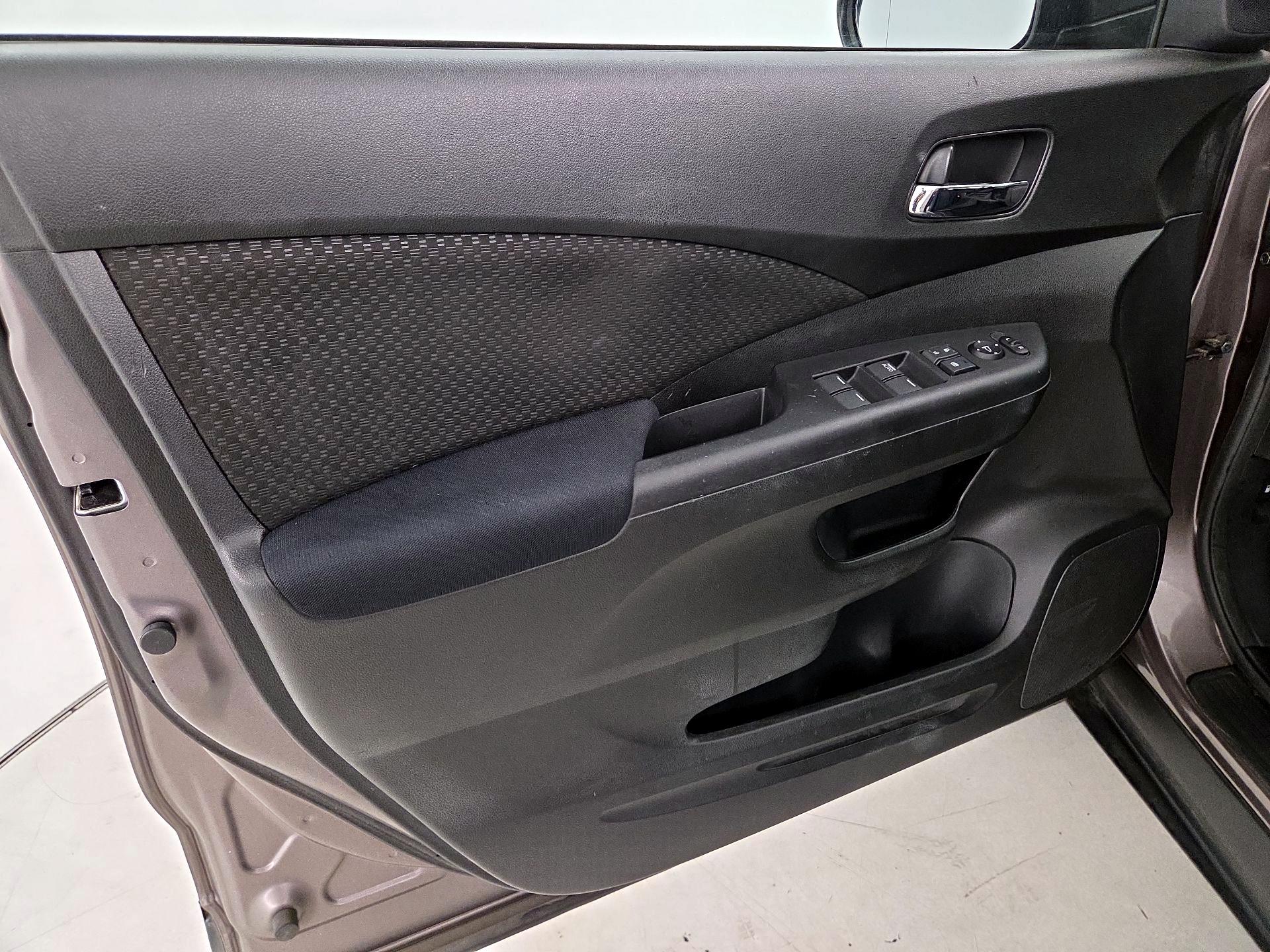 Thumbnail: 2016 Honda CR-V - 12