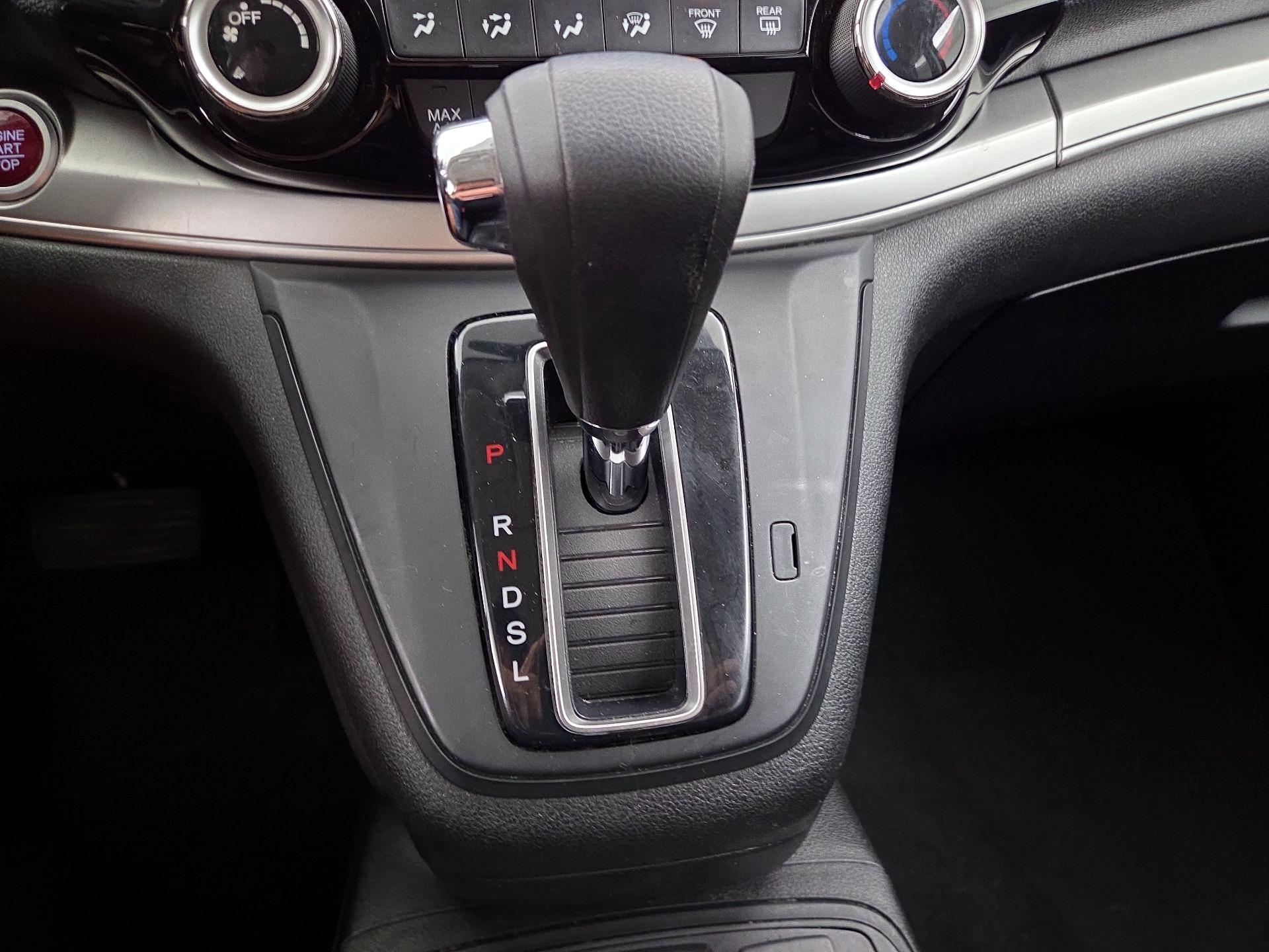 Thumbnail: 2016 Honda CR-V - 17