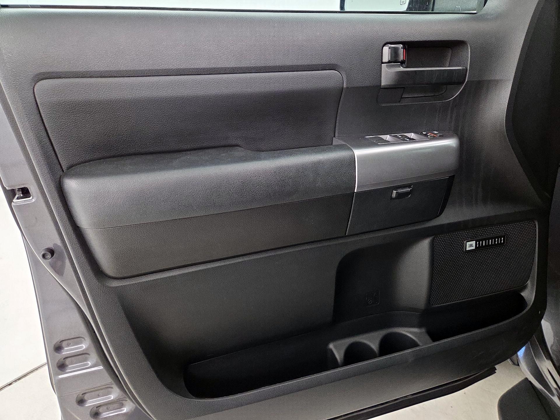 Thumbnail: 2021 Toyota Sequoia - 12