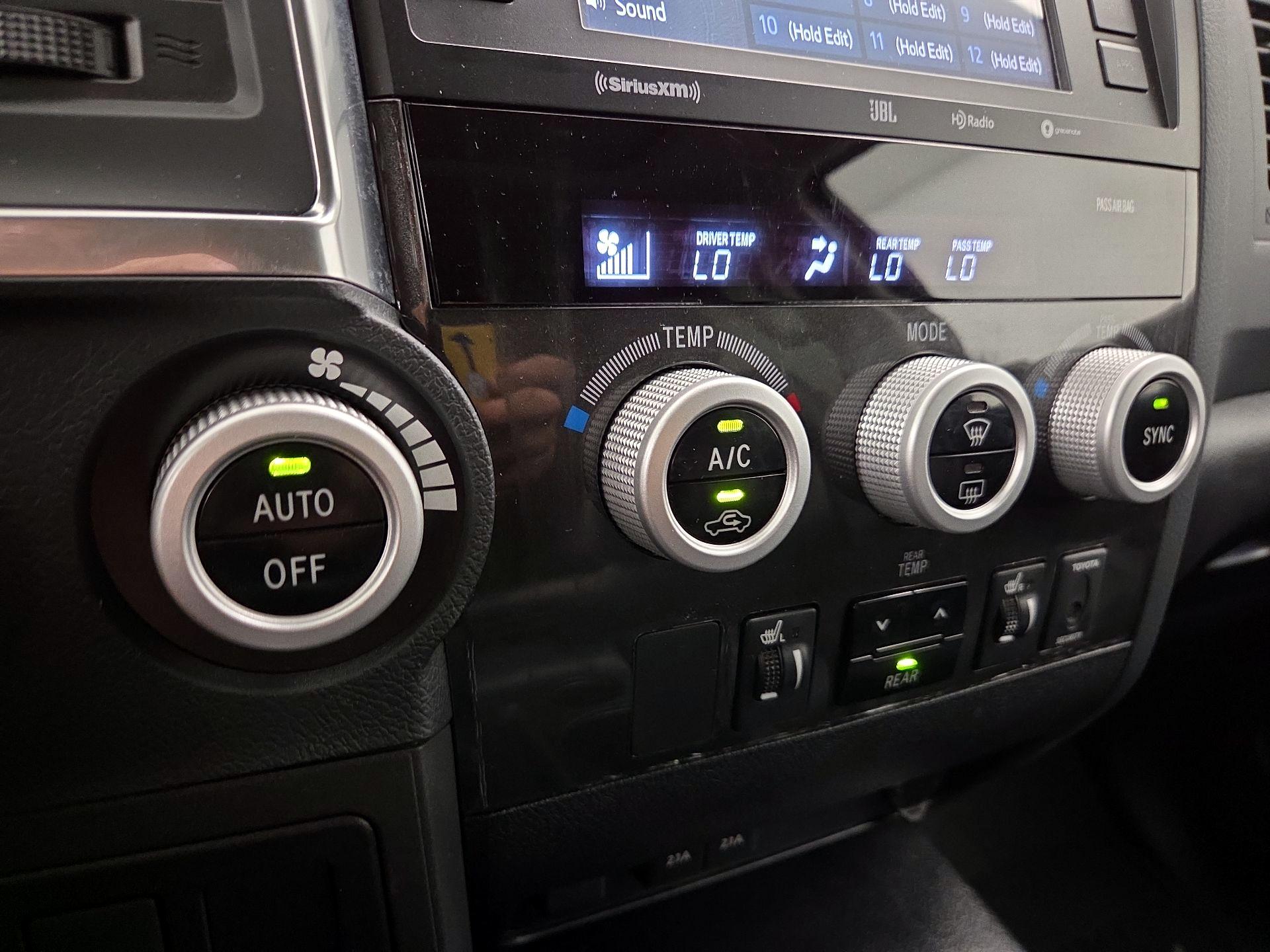 Thumbnail: 2021 Toyota Sequoia - 17