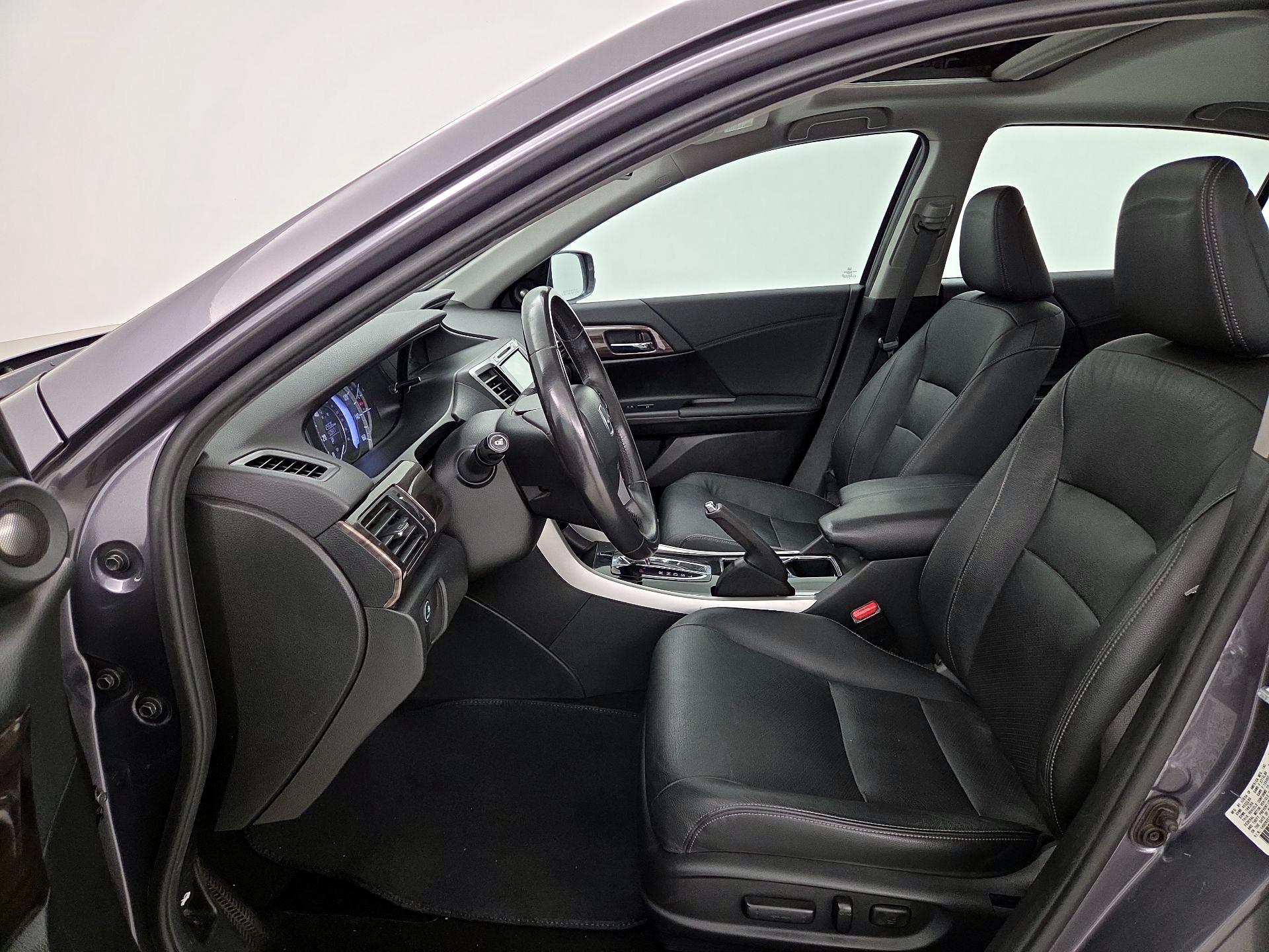 Thumbnail: 2017 Honda Accord - 11