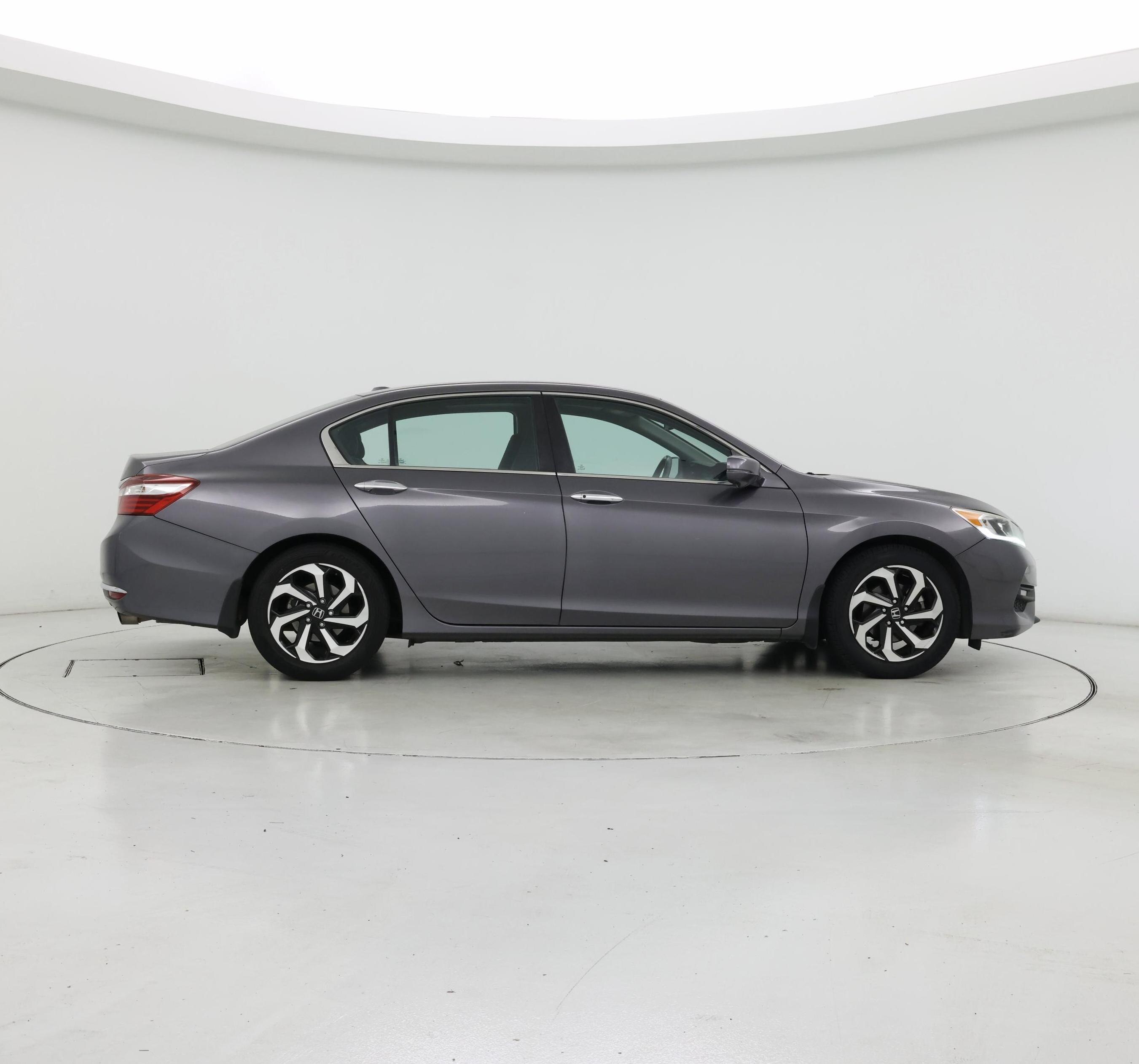 Thumbnail: 2017 Honda Accord - 7