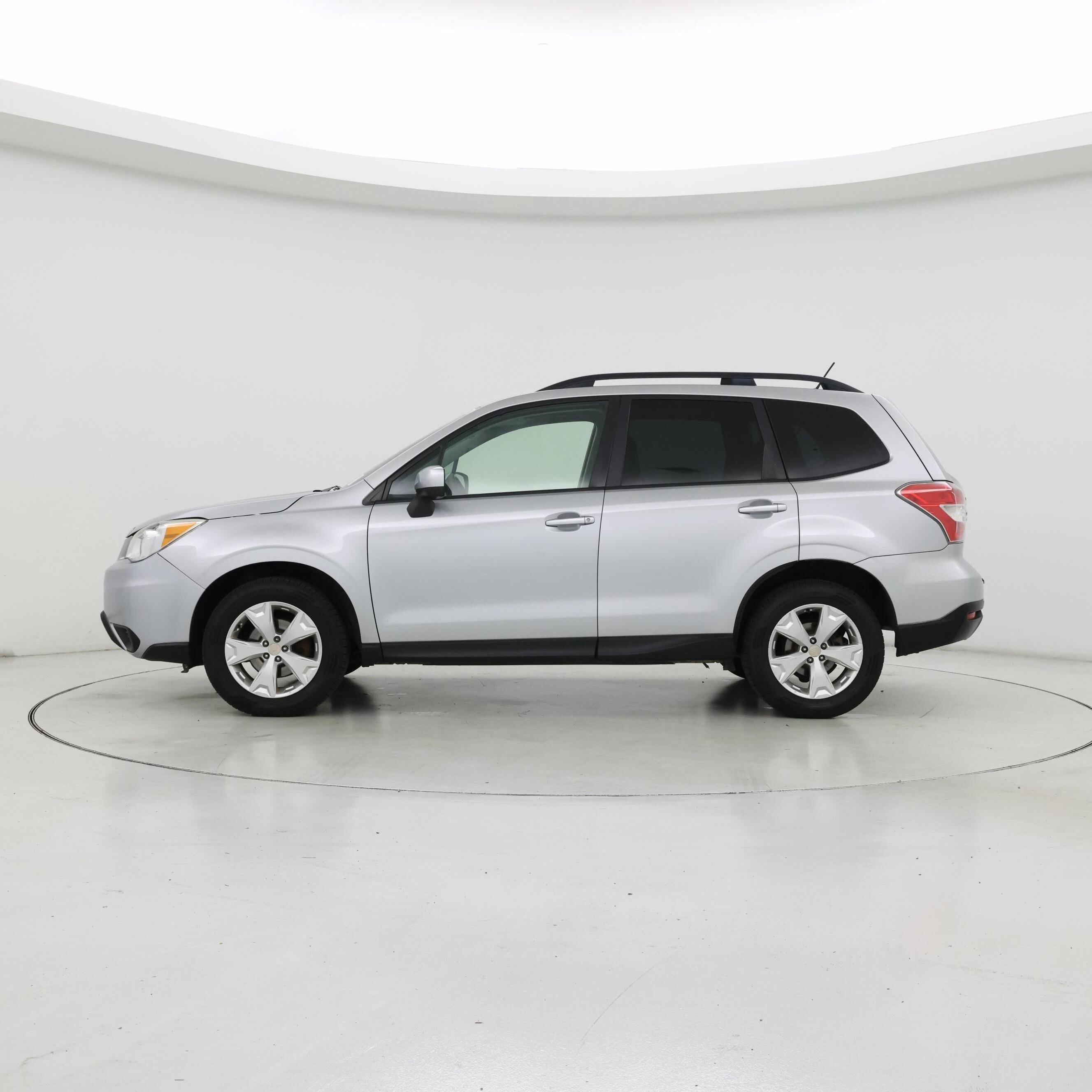 Thumbnail: 2015 Subaru Forester - 3