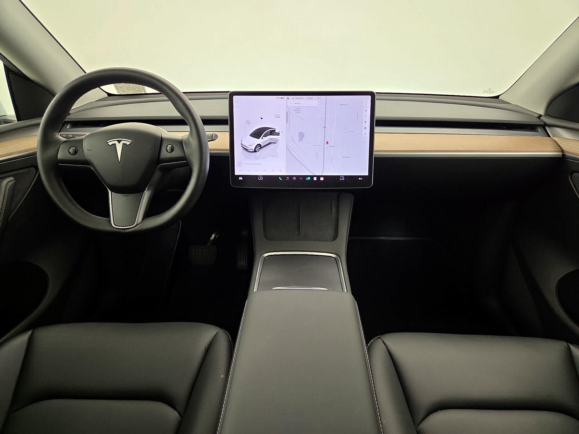 Thumbnail: 2023 Tesla Model Y - 9