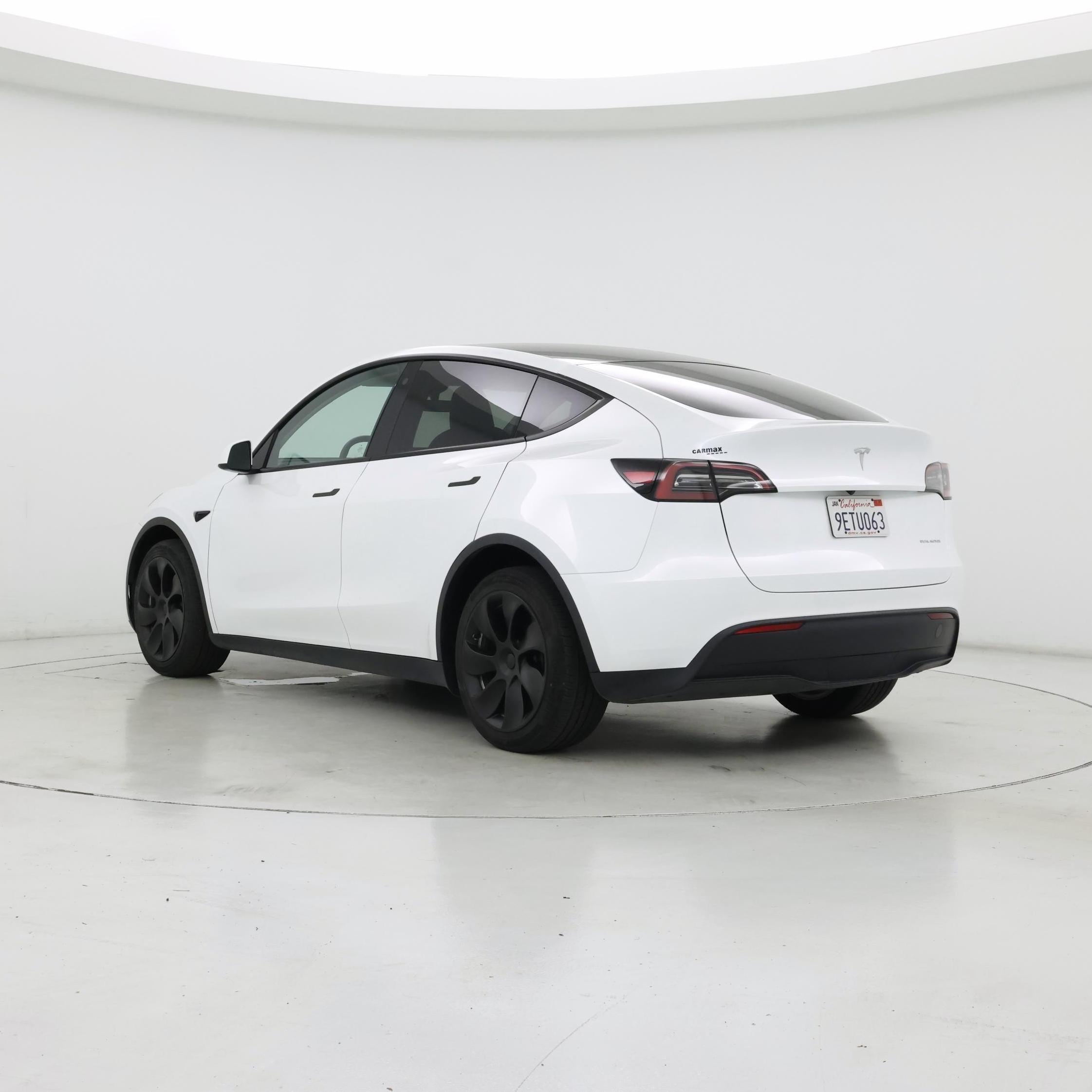 Thumbnail: 2023 Tesla Model Y - 2