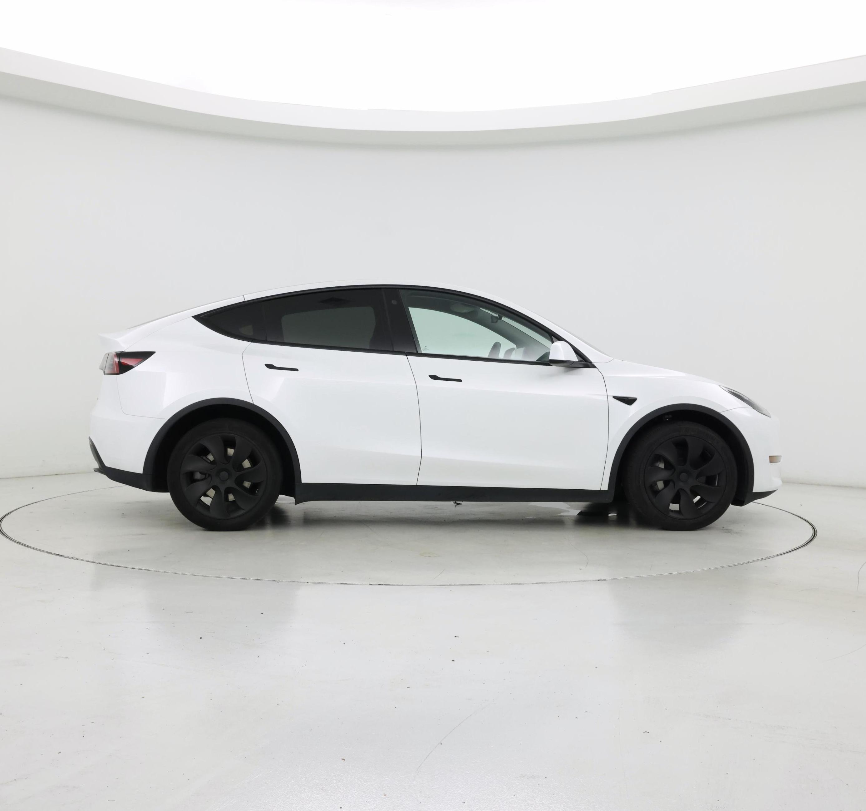 Thumbnail: 2023 Tesla Model Y - 7