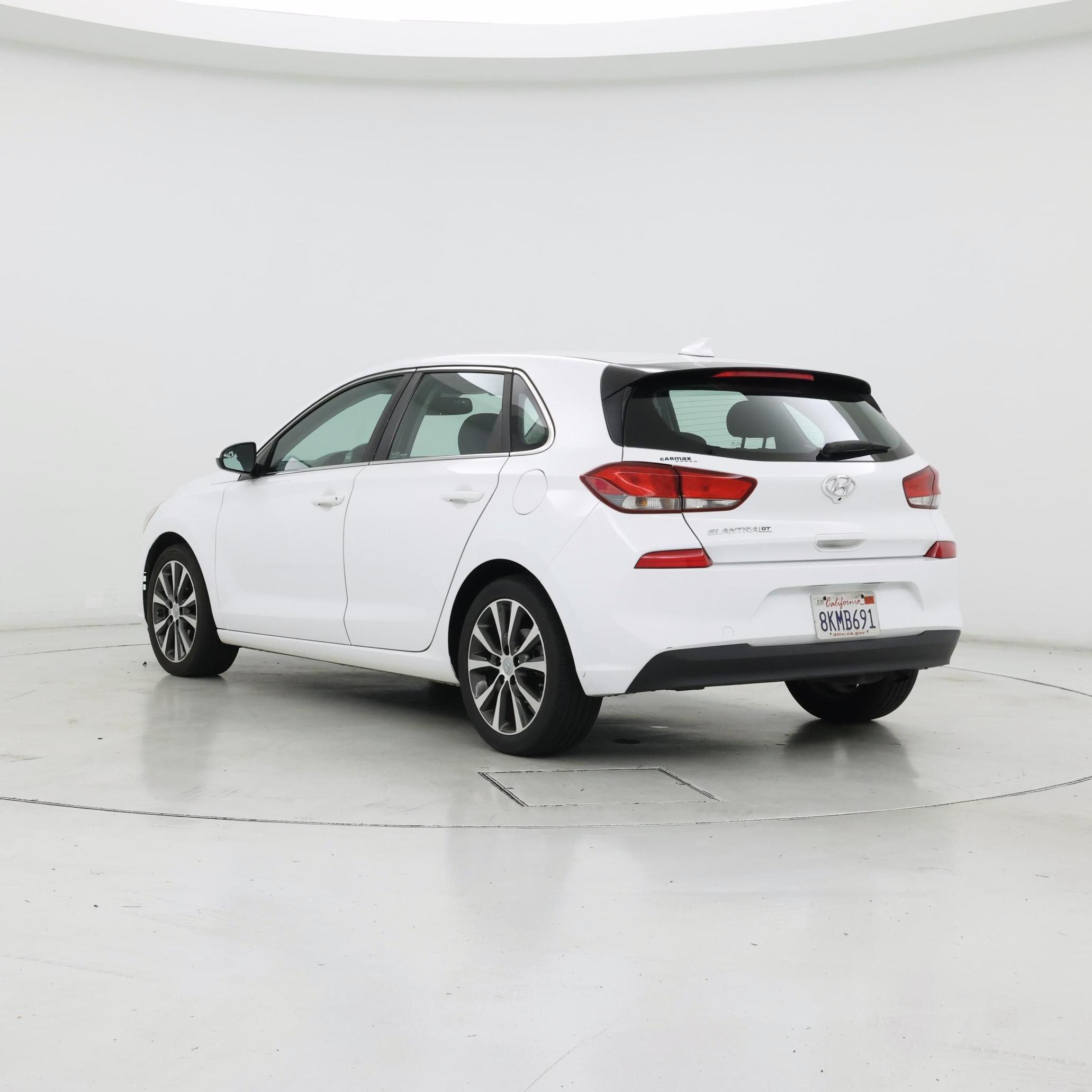 Thumbnail: 2019 Hyundai Elantra - 2