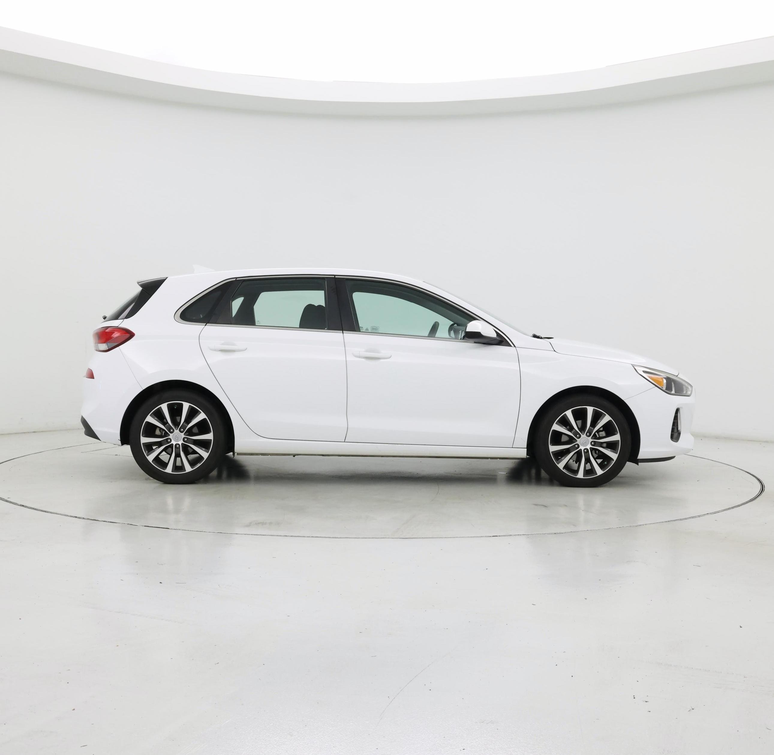 Thumbnail: 2019 Hyundai Elantra - 7