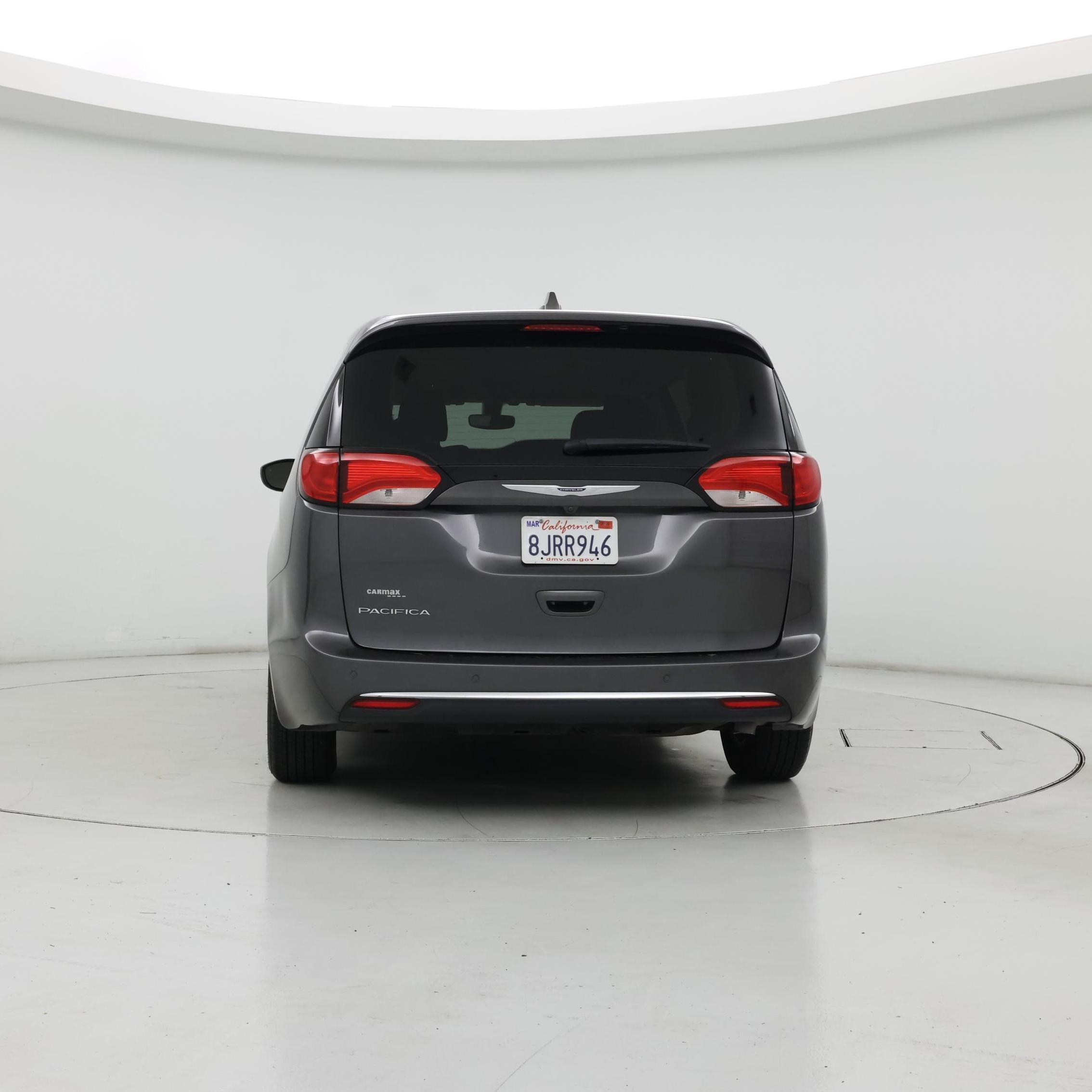 Thumbnail: 2019 Chrysler Pacifica - 6