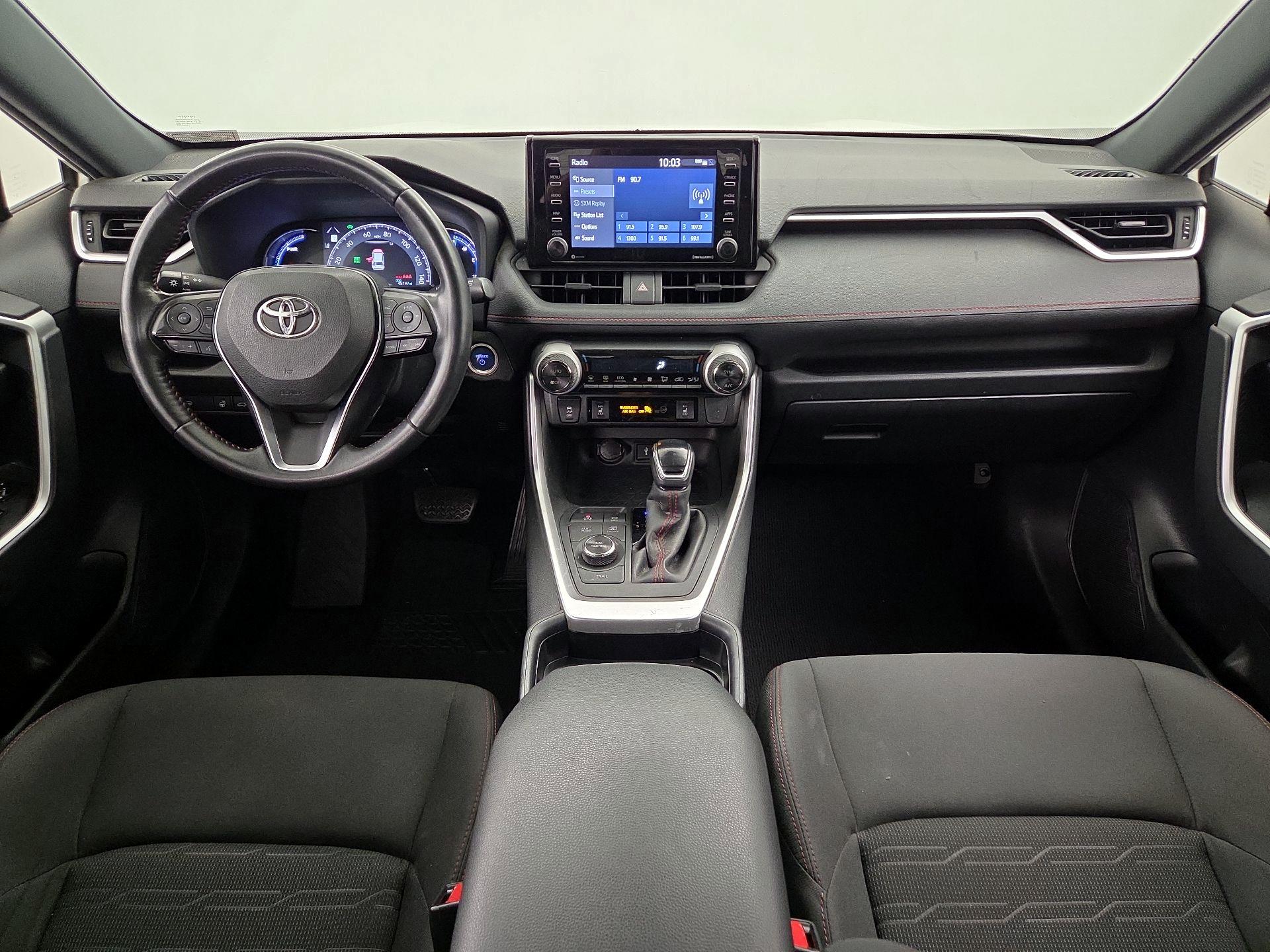 Thumbnail: 2021 Toyota RAV4 - 9