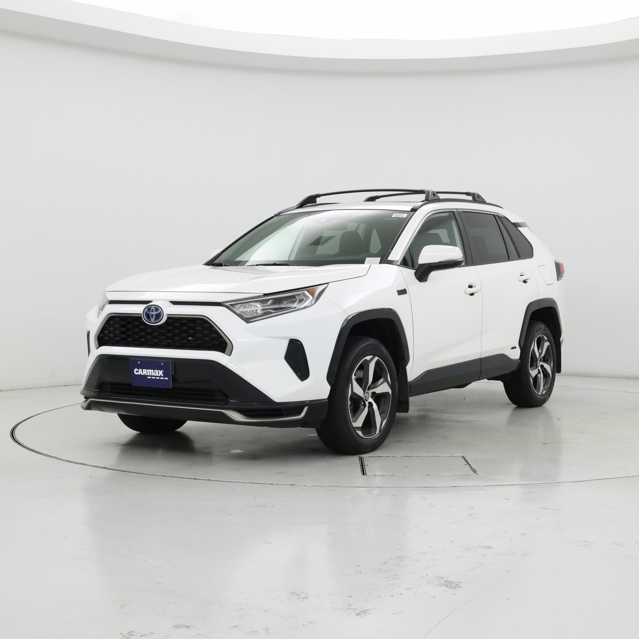 Thumbnail: 2021 Toyota RAV4 - 4