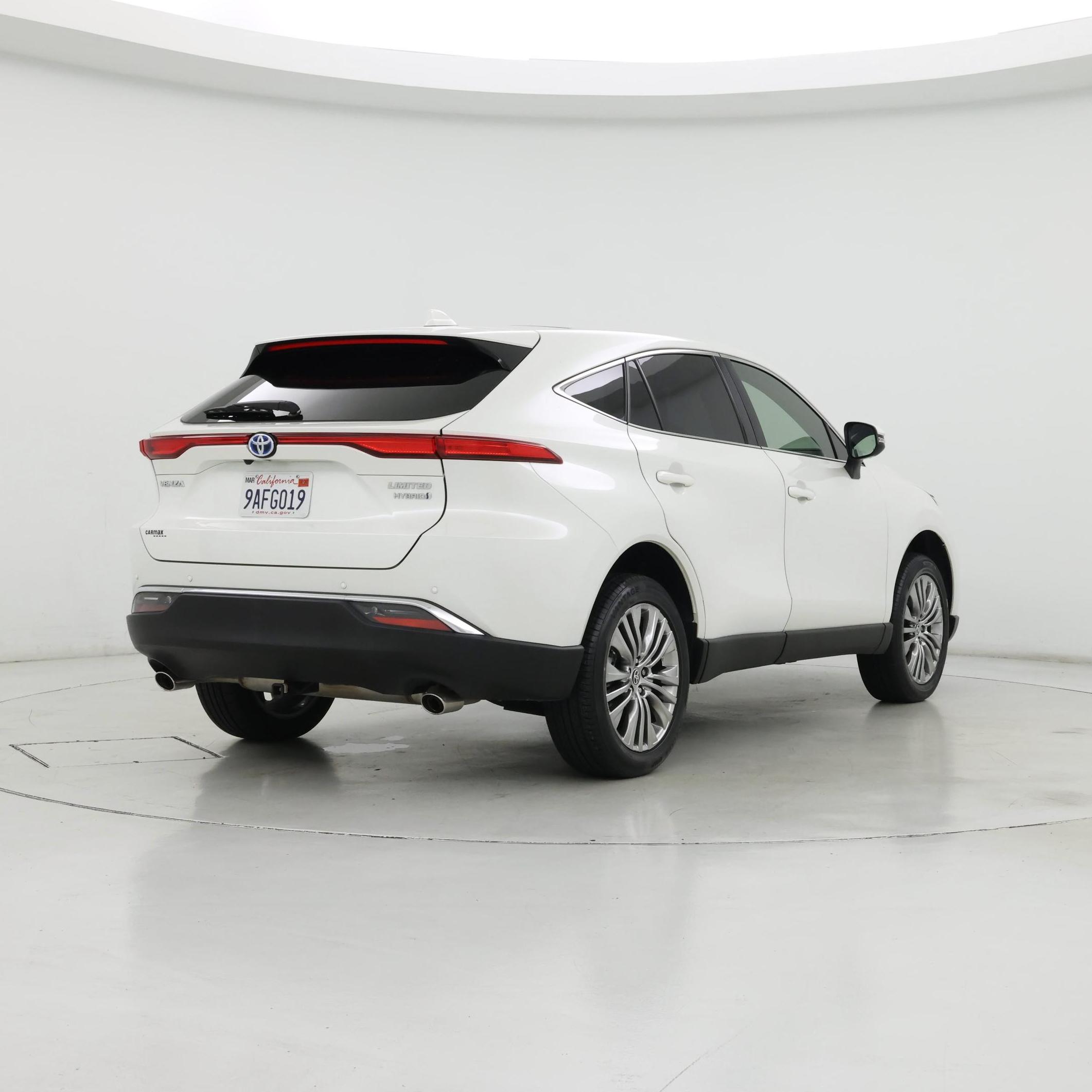 Thumbnail: 2022 Toyota Venza - 8