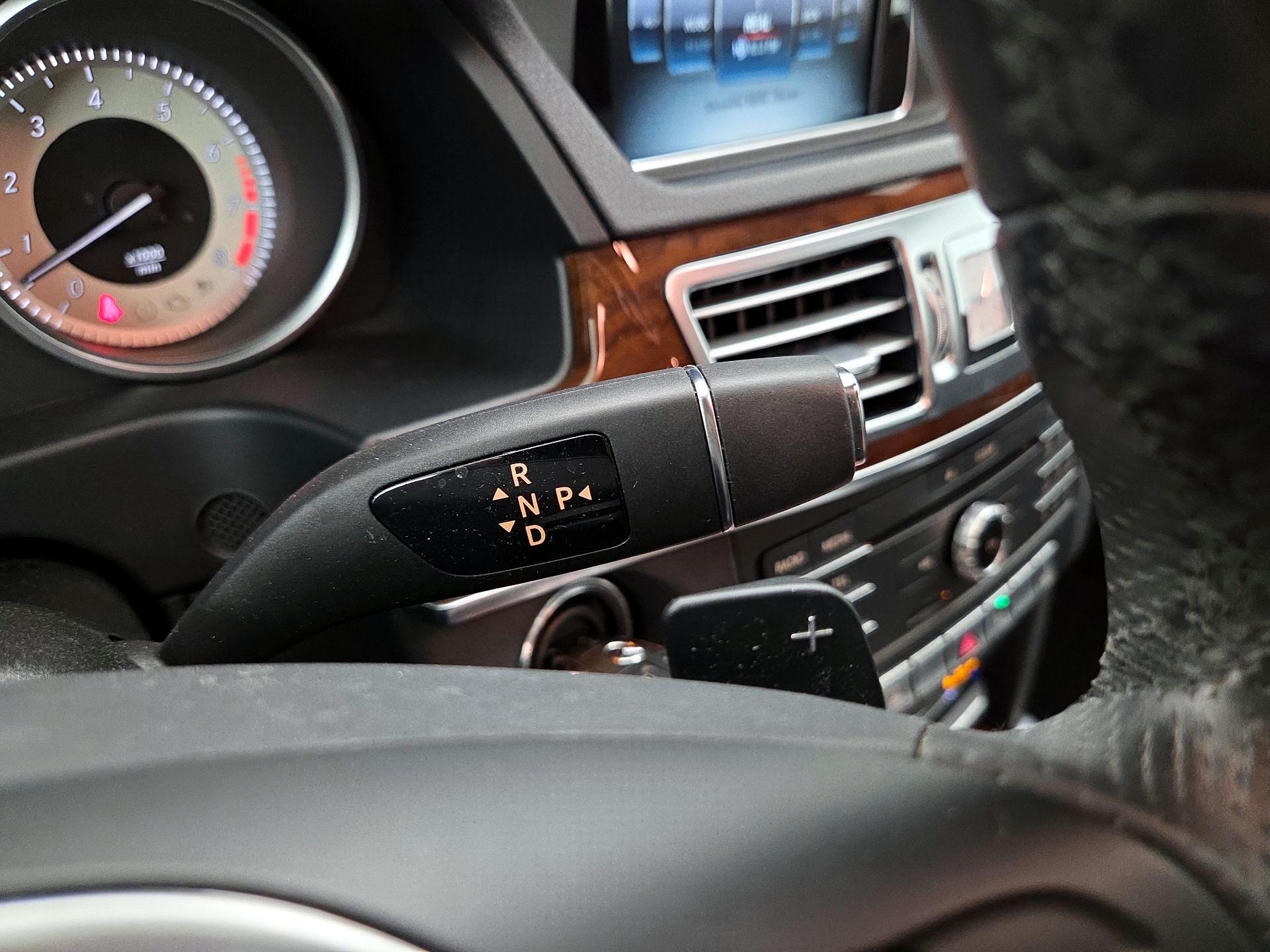 Thumbnail: 2016 Mercedes-Benz E-Class - 18