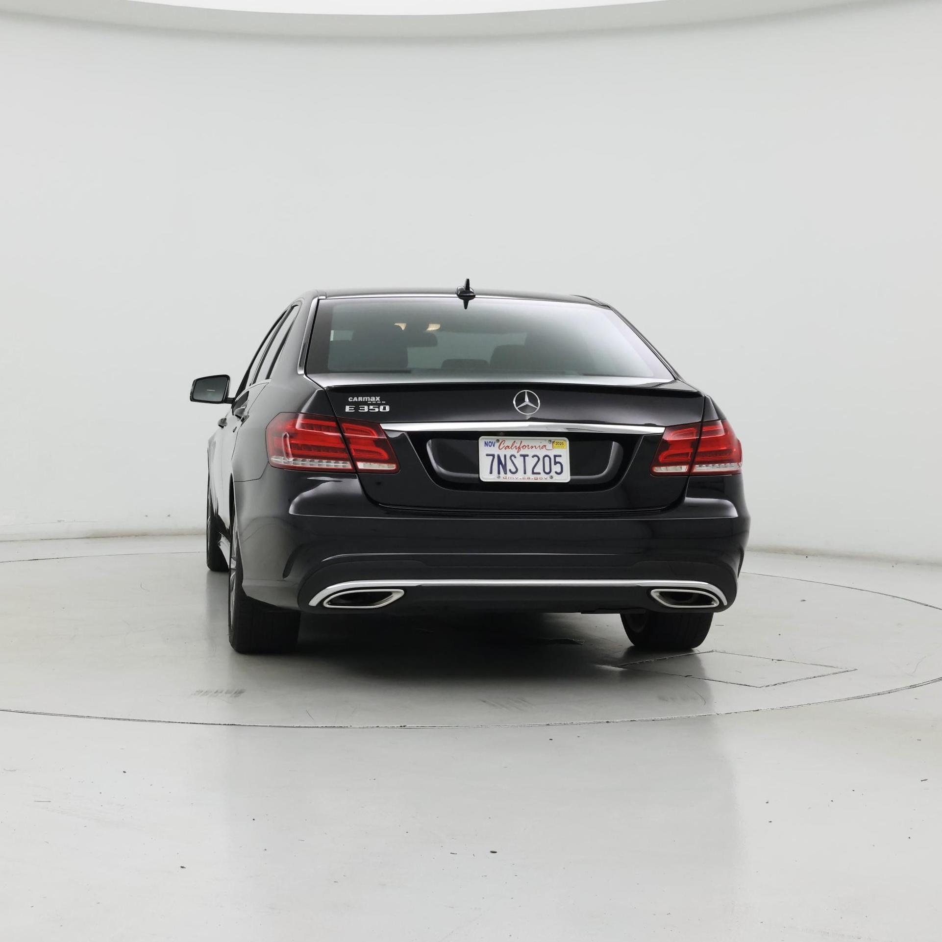 Thumbnail: 2016 Mercedes-Benz E-Class - 6