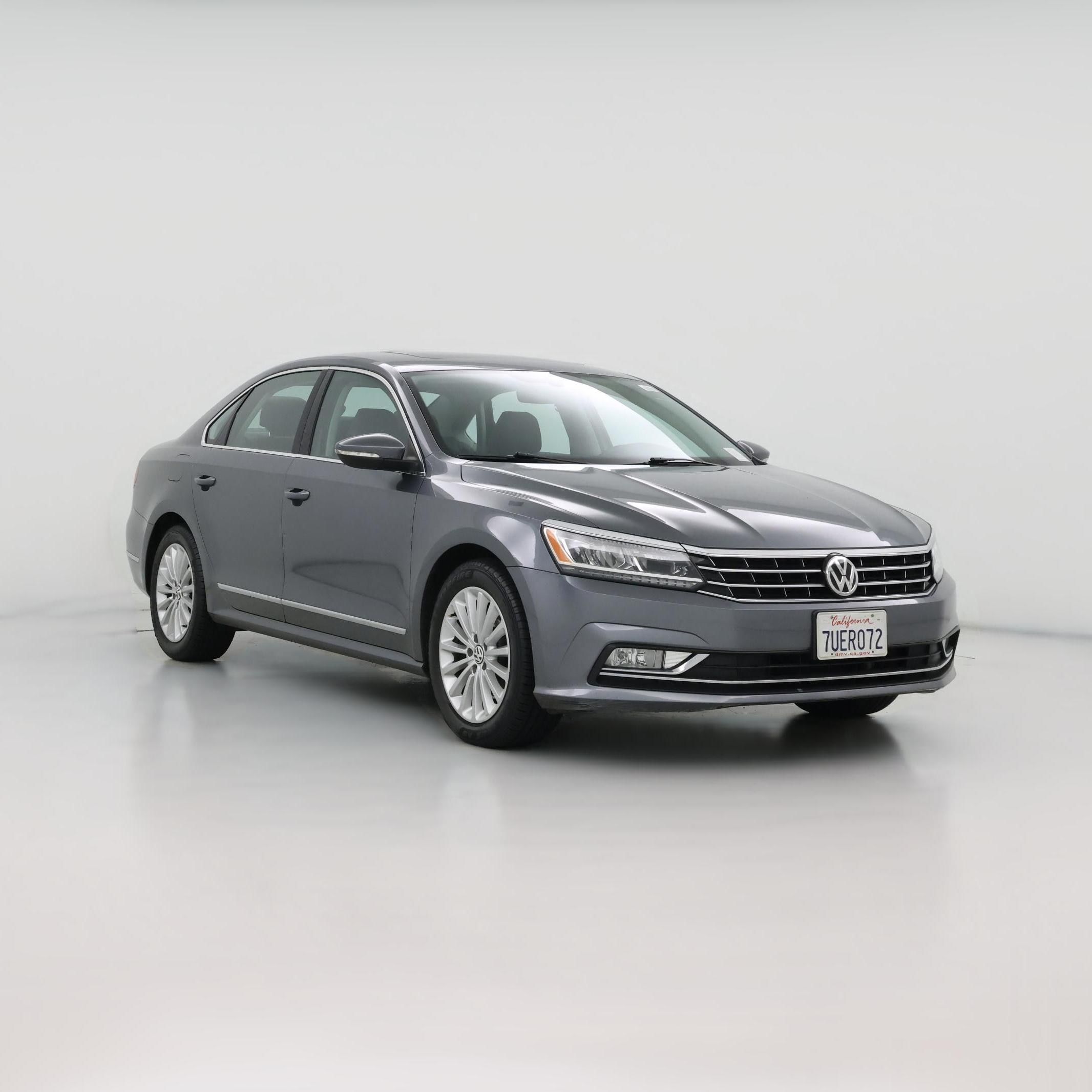 Thumbnail: 2016 Volkswagen Passat - 1