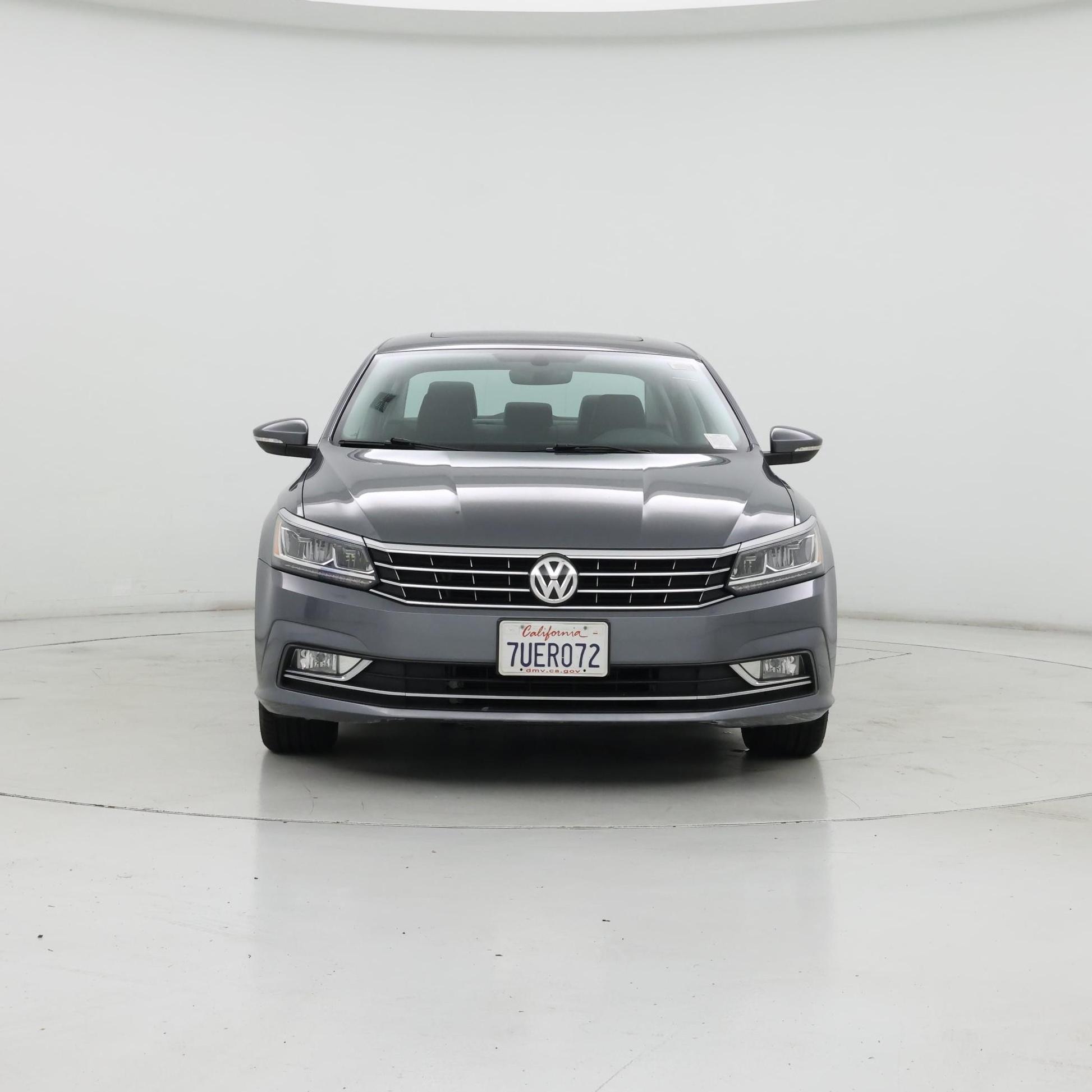 Thumbnail: 2016 Volkswagen Passat - 5