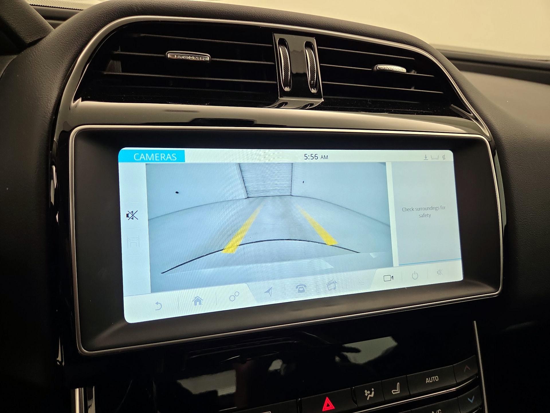 Thumbnail: 2019 Jaguar XE - 15
