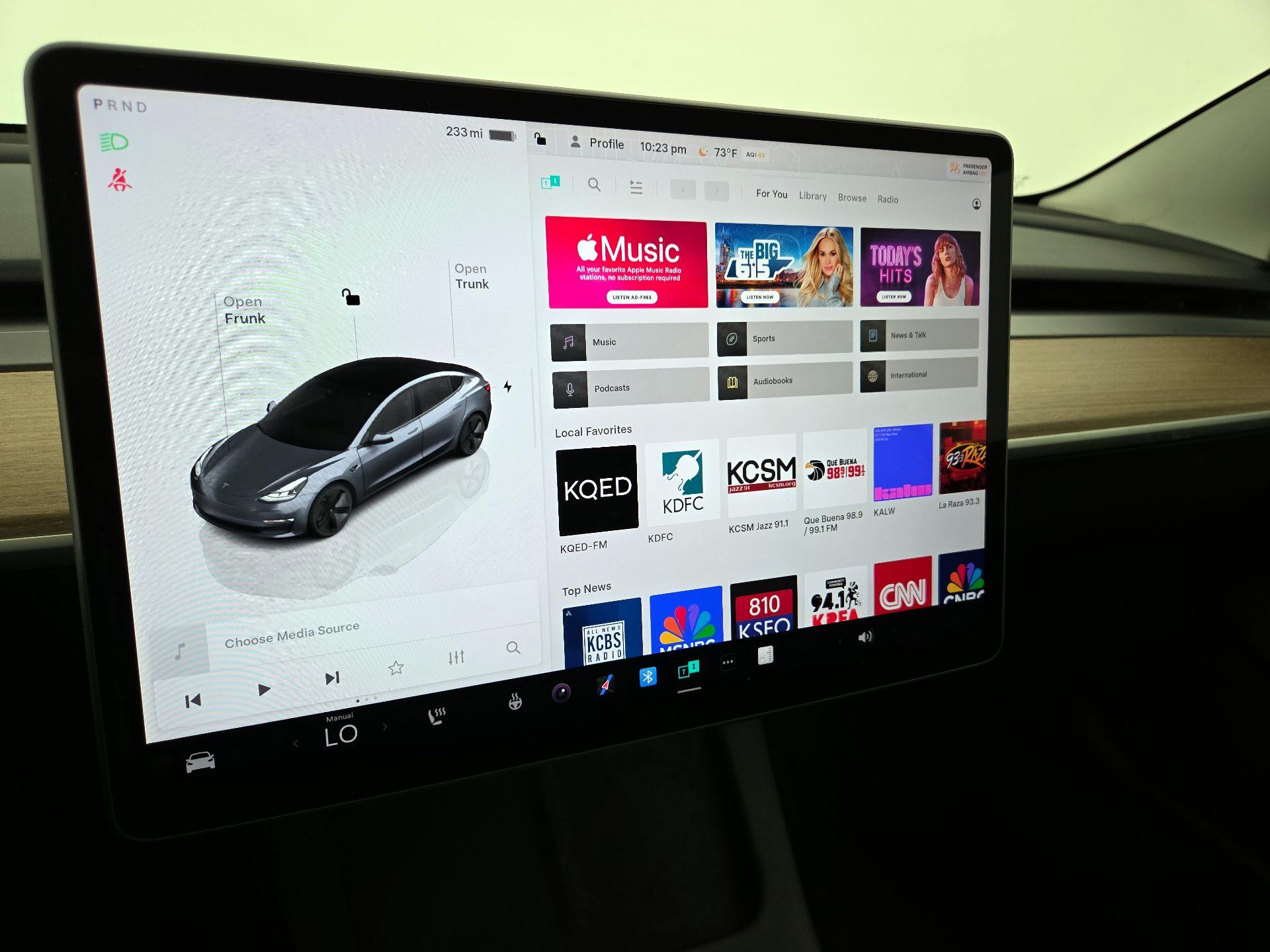 Thumbnail: 2023 Tesla Model 3 - 15