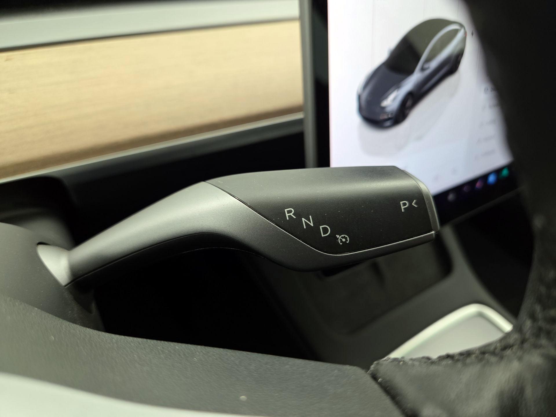 Thumbnail: 2023 Tesla Model 3 - 17