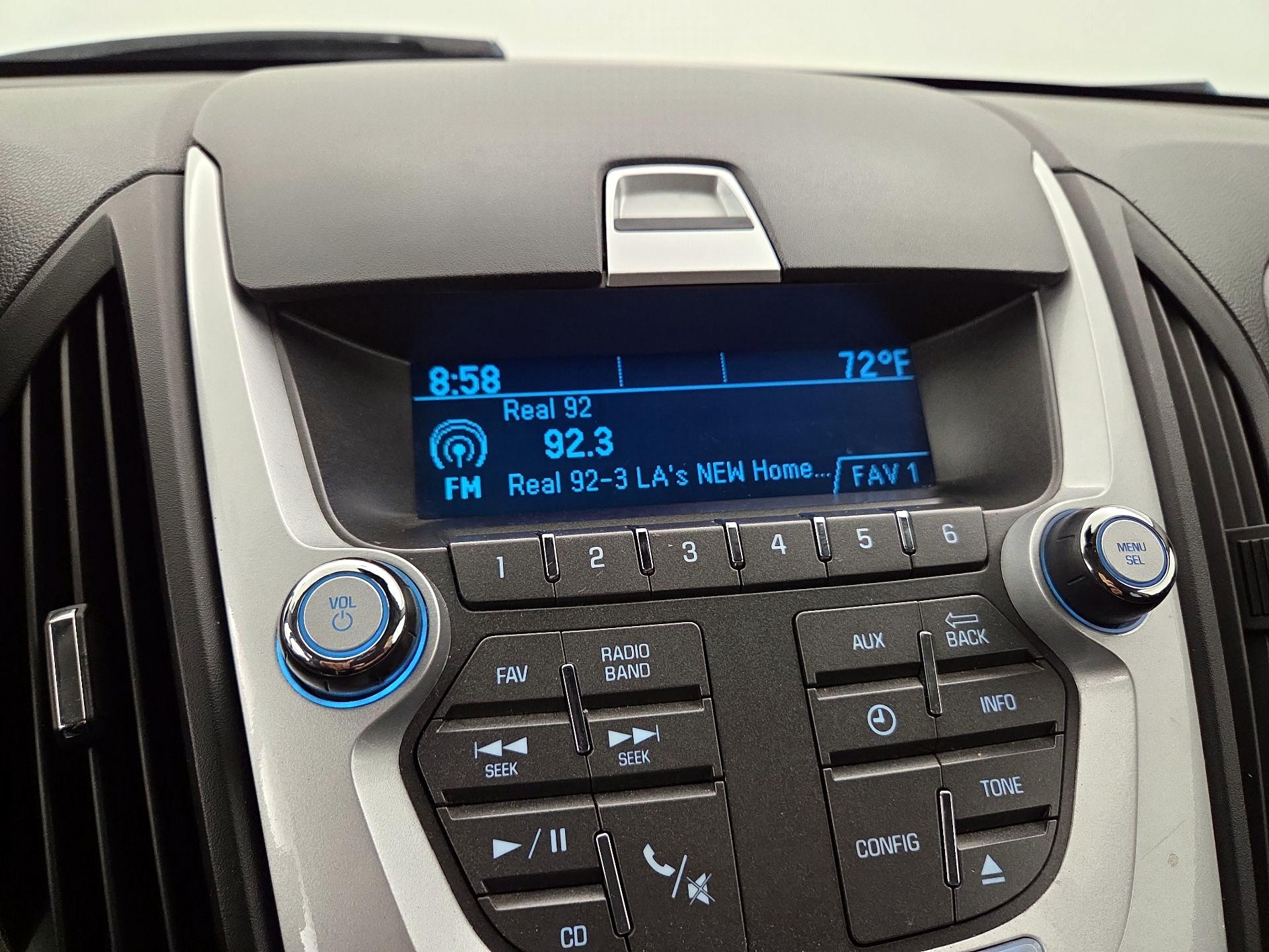 Thumbnail: 2015 Chevrolet Equinox - 14