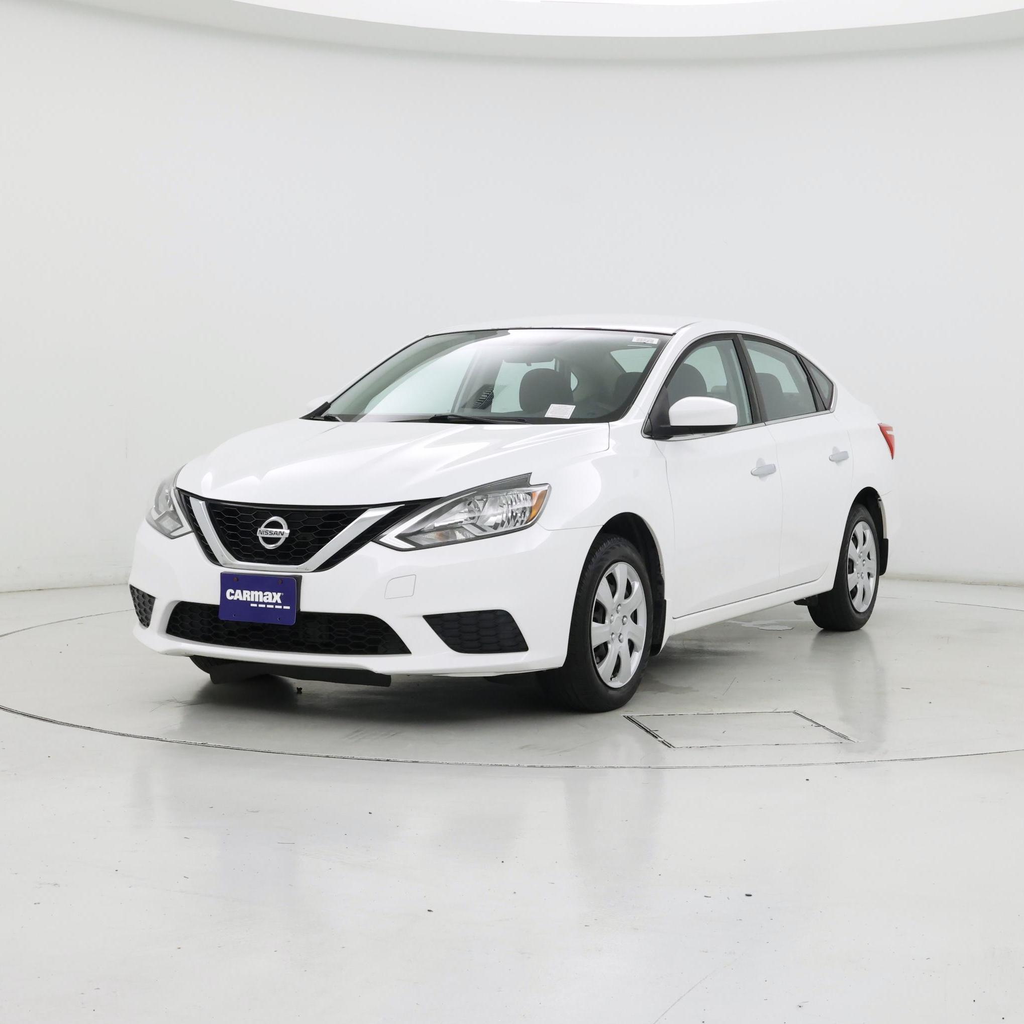Thumbnail: 2016 Nissan Sentra - 4