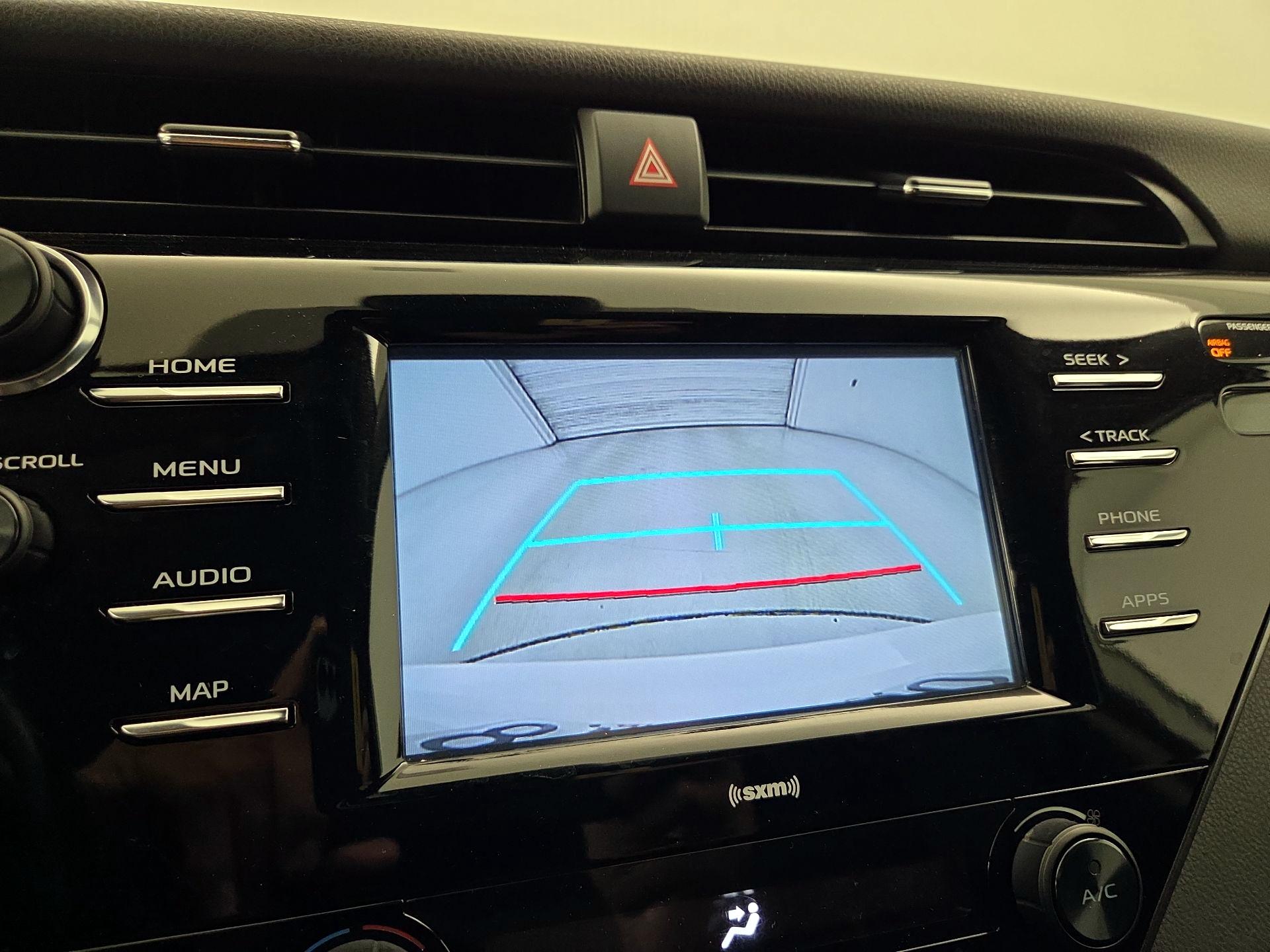 Thumbnail: 2020 Toyota Camry - 14