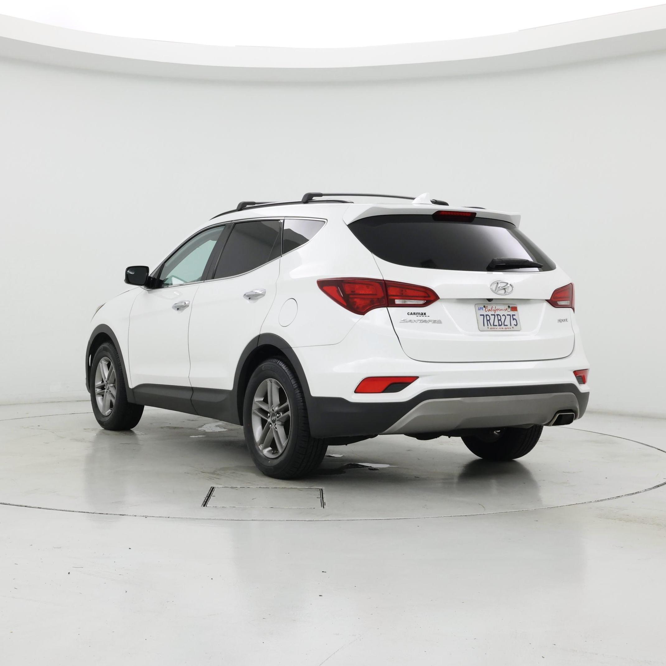 Thumbnail: 2017 Hyundai Santa Fe - 2