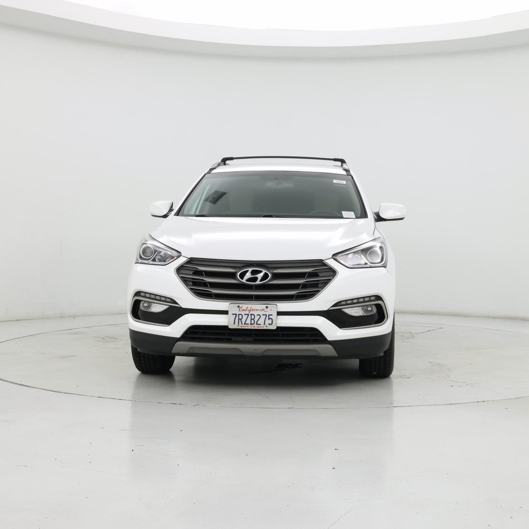 Thumbnail: 2017 Hyundai Santa Fe - 5