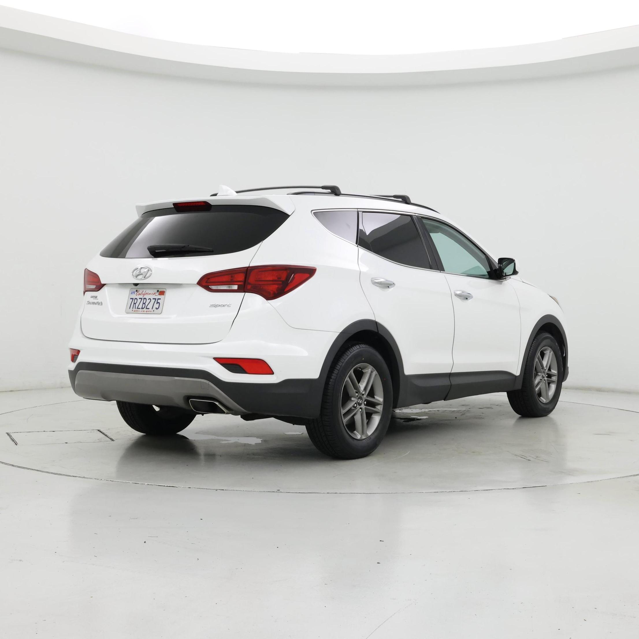 Thumbnail: 2017 Hyundai Santa Fe - 8