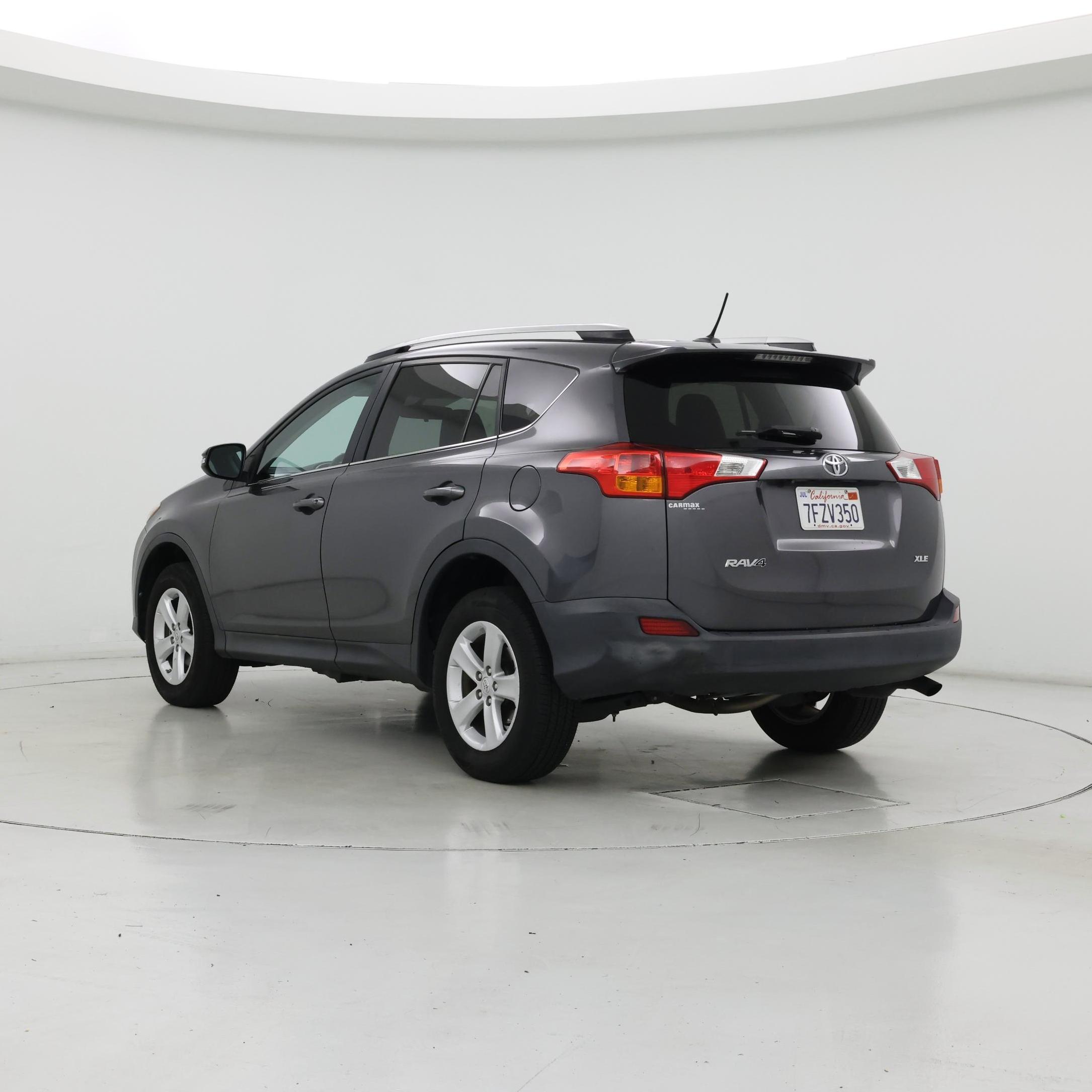 Thumbnail: 2014 Toyota RAV4 - 2