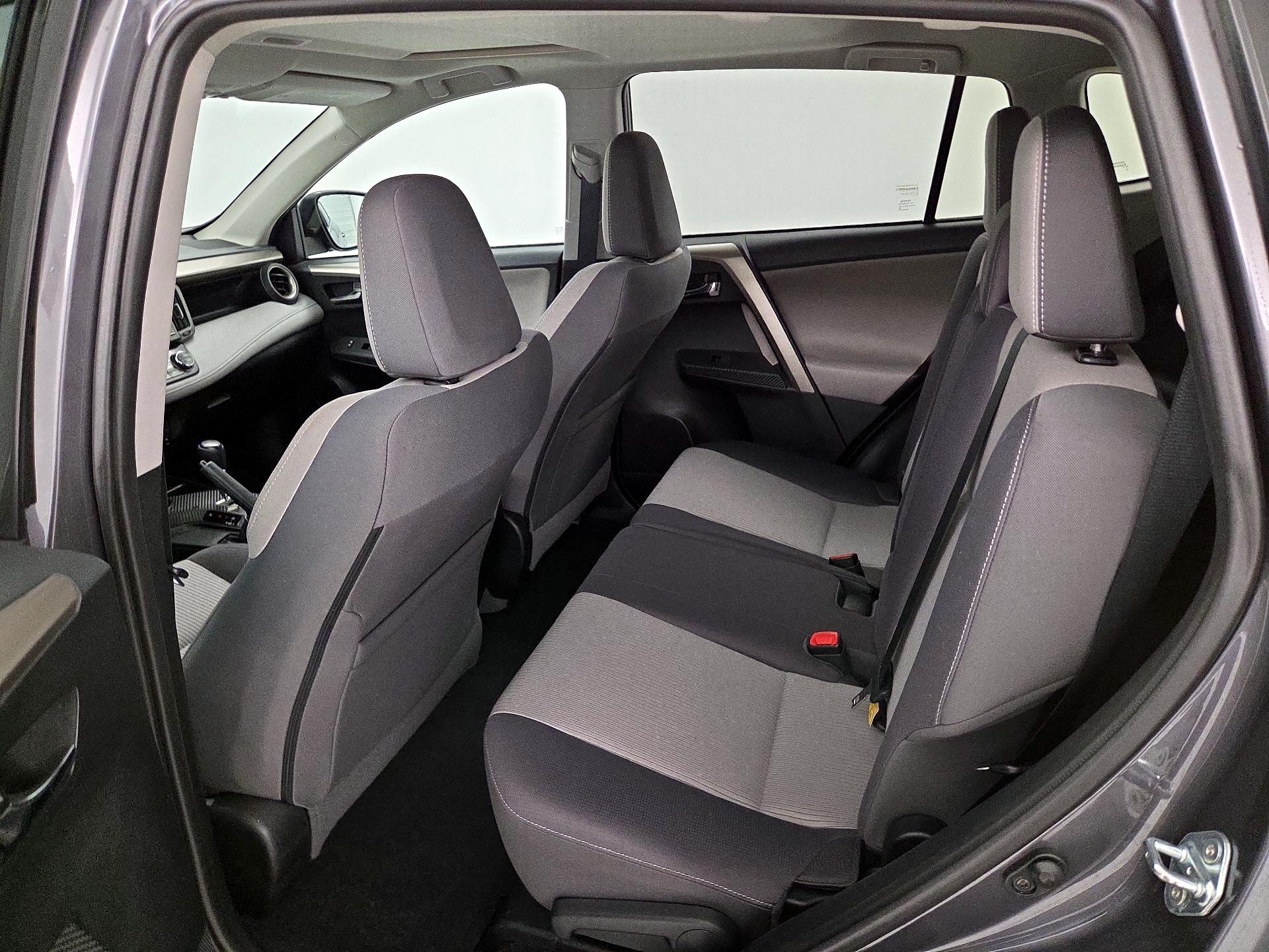 Thumbnail: 2014 Toyota RAV4 - 20