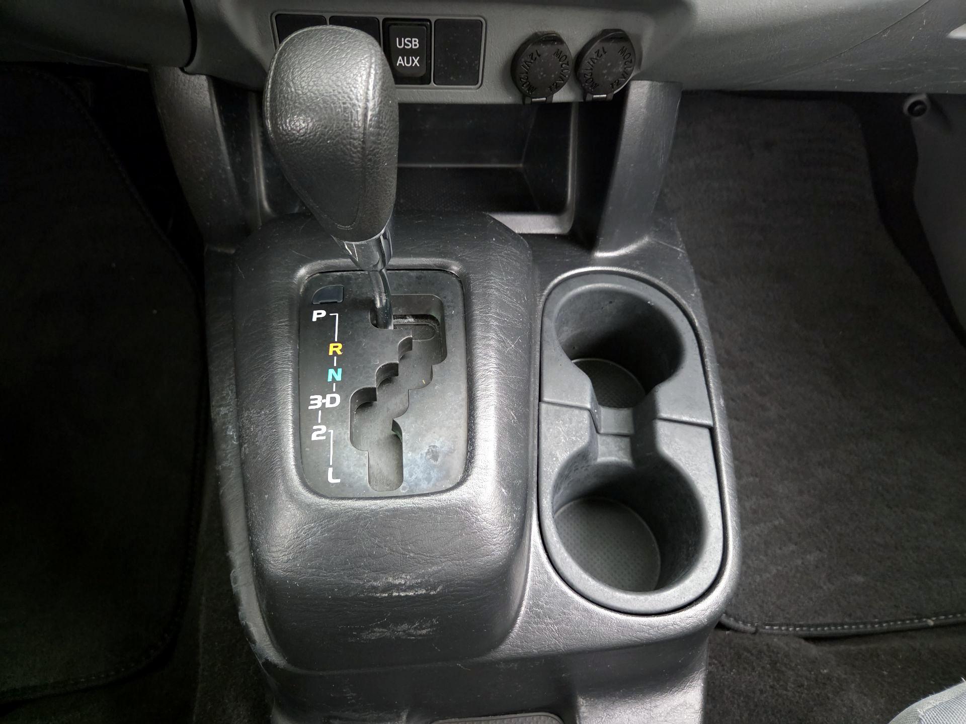 Thumbnail: 2014 Toyota Tacoma - 16