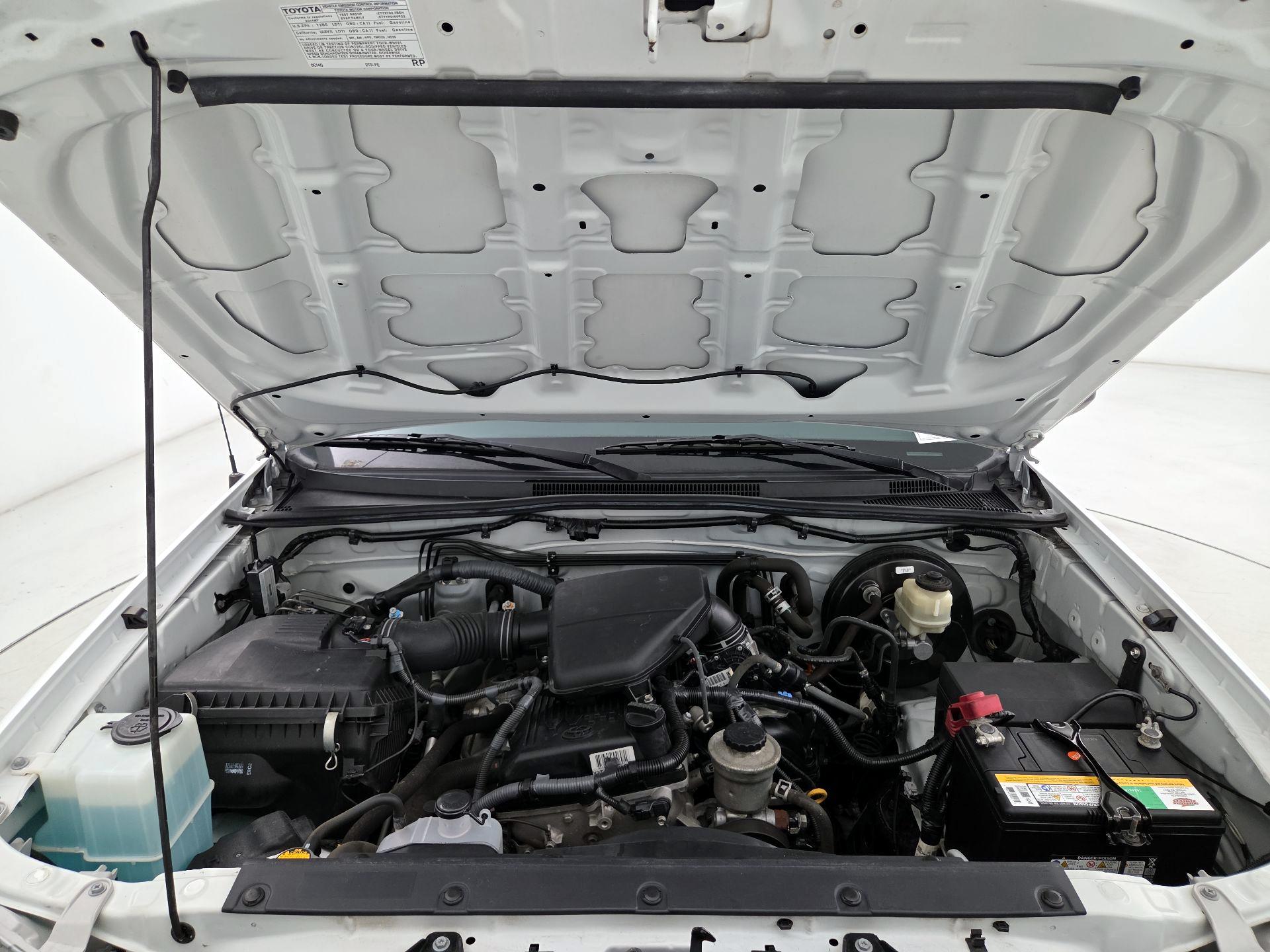 Thumbnail: 2014 Toyota Tacoma - 19