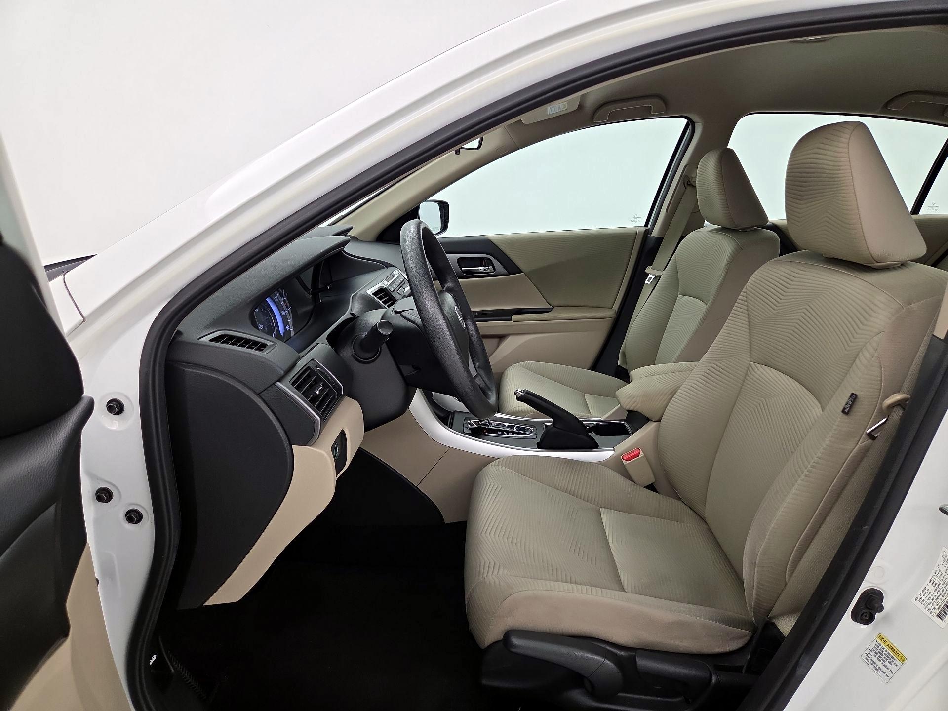 Thumbnail: 2015 Honda Accord - 11