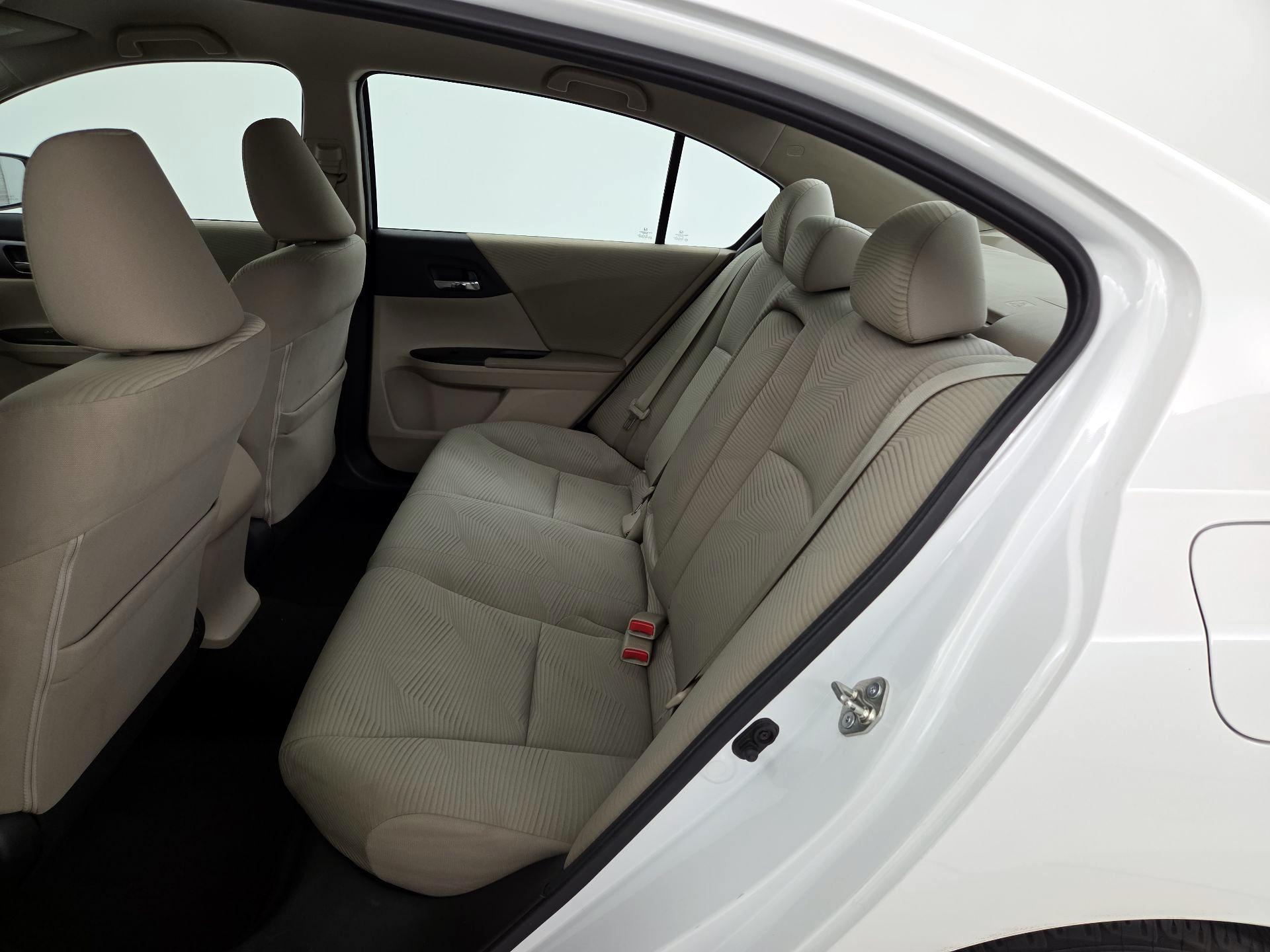 Thumbnail: 2015 Honda Accord - 19