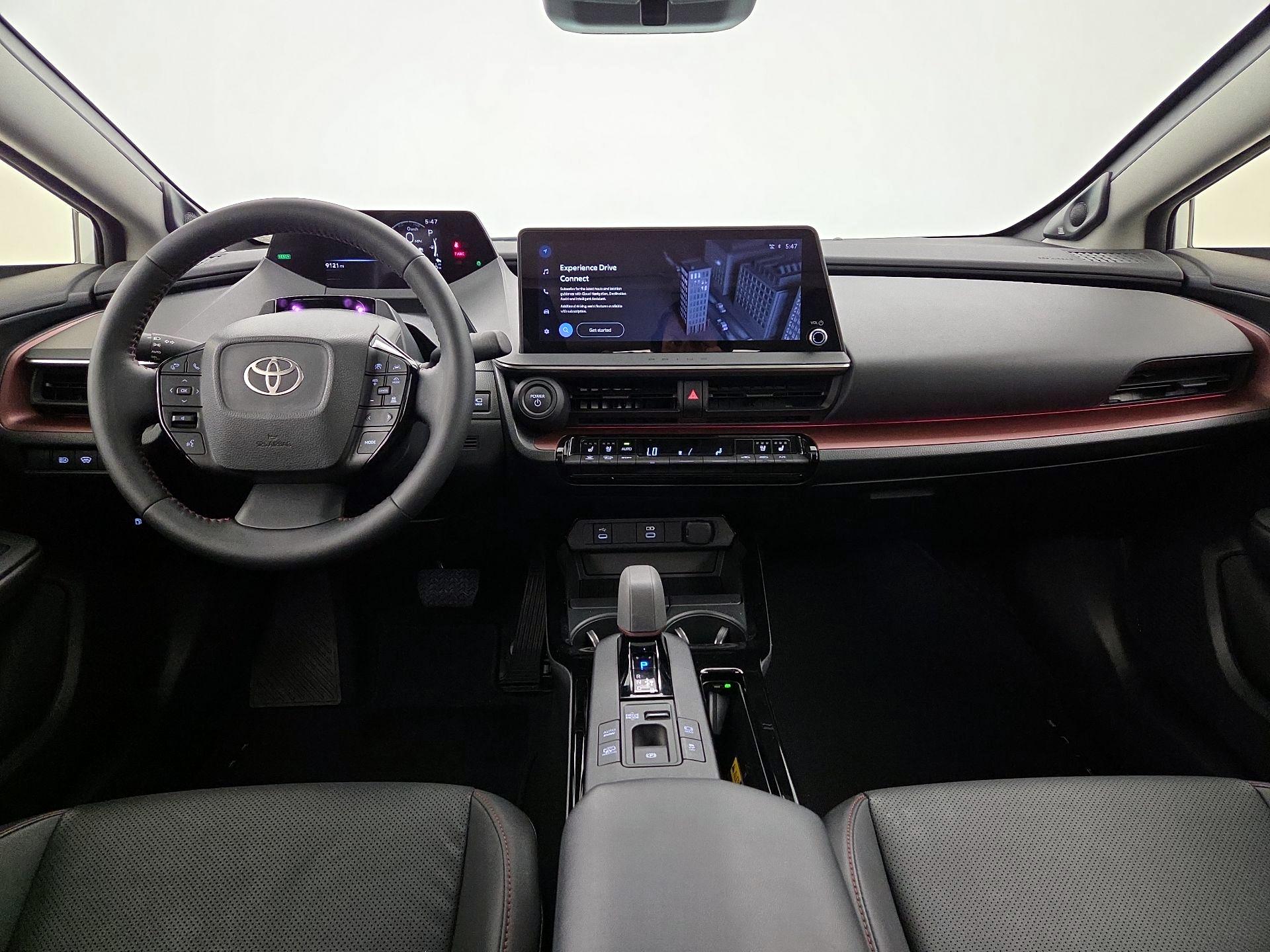 Thumbnail: 2024 Toyota Prius Prime - 9