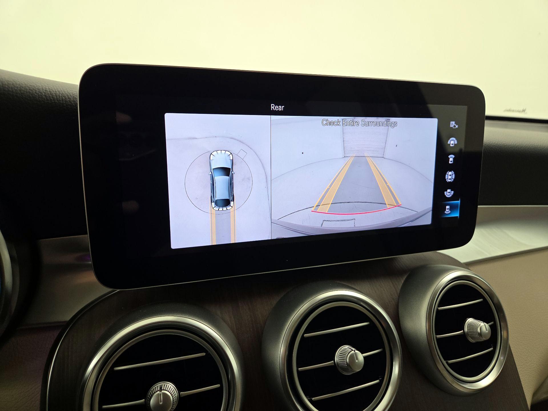 Thumbnail: 2020 Mercedes-Benz GLC - 14