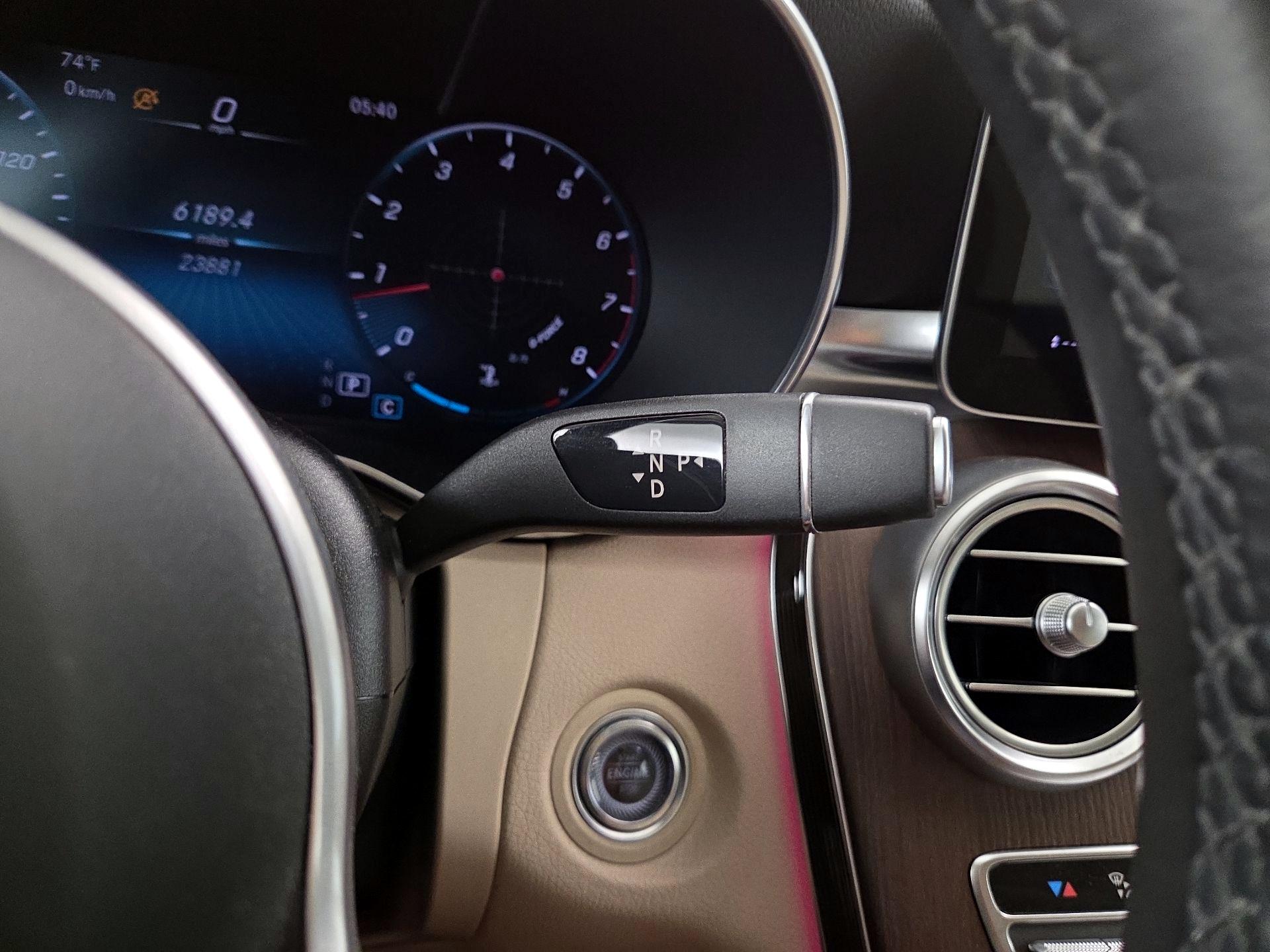 Thumbnail: 2020 Mercedes-Benz GLC - 17