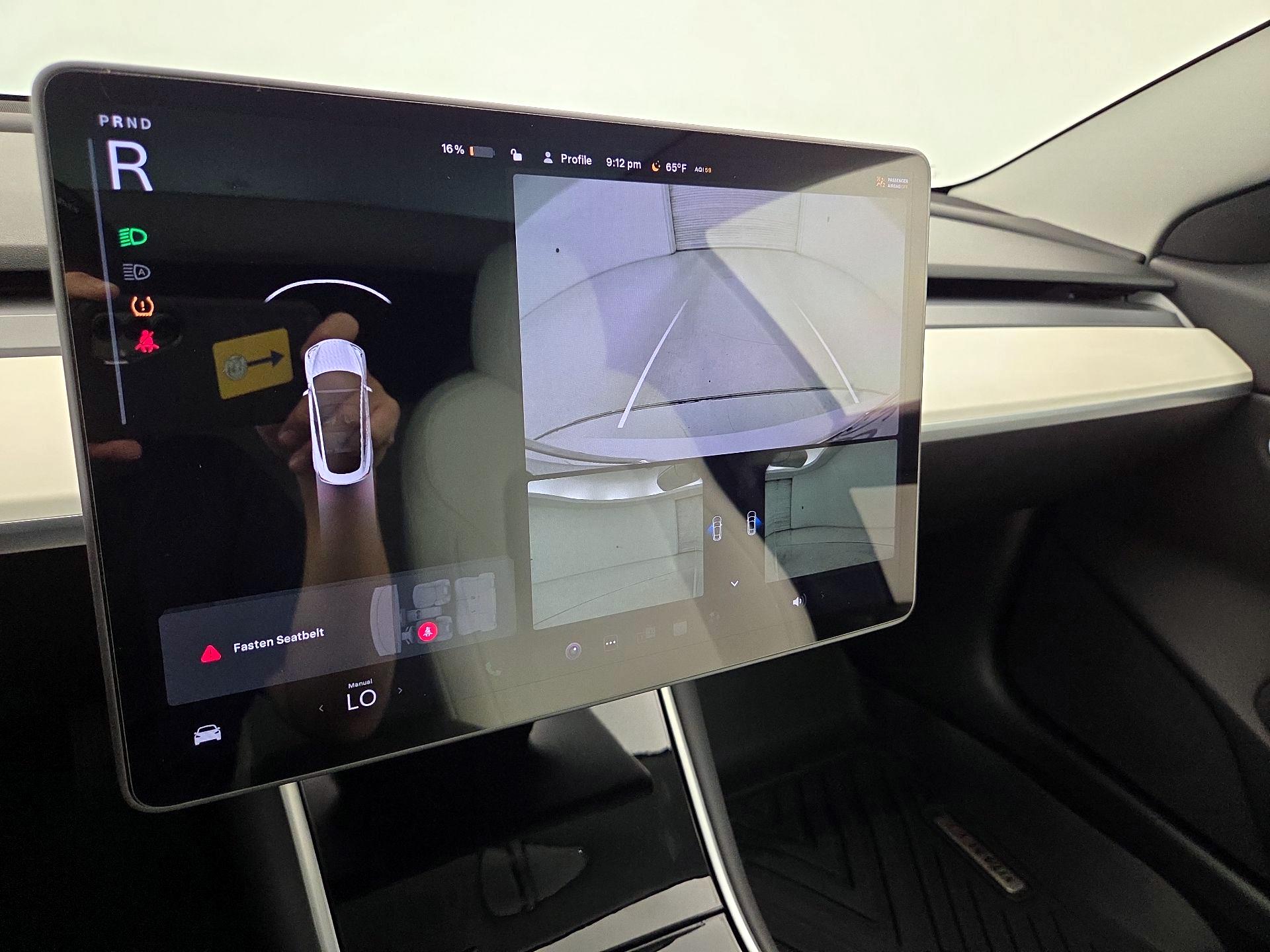 Thumbnail: 2020 Tesla Model 3 - 14