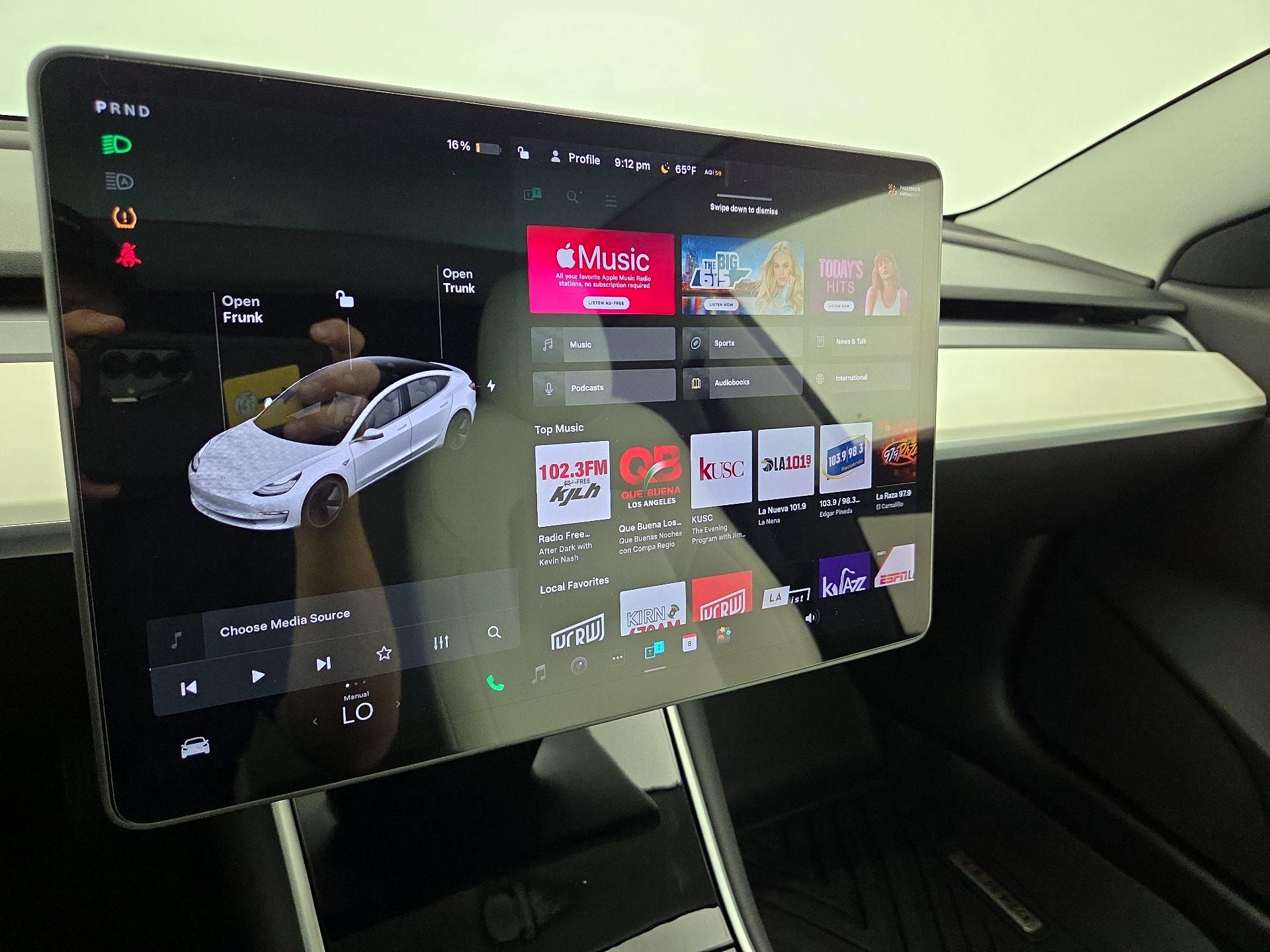 Thumbnail: 2020 Tesla Model 3 - 15
