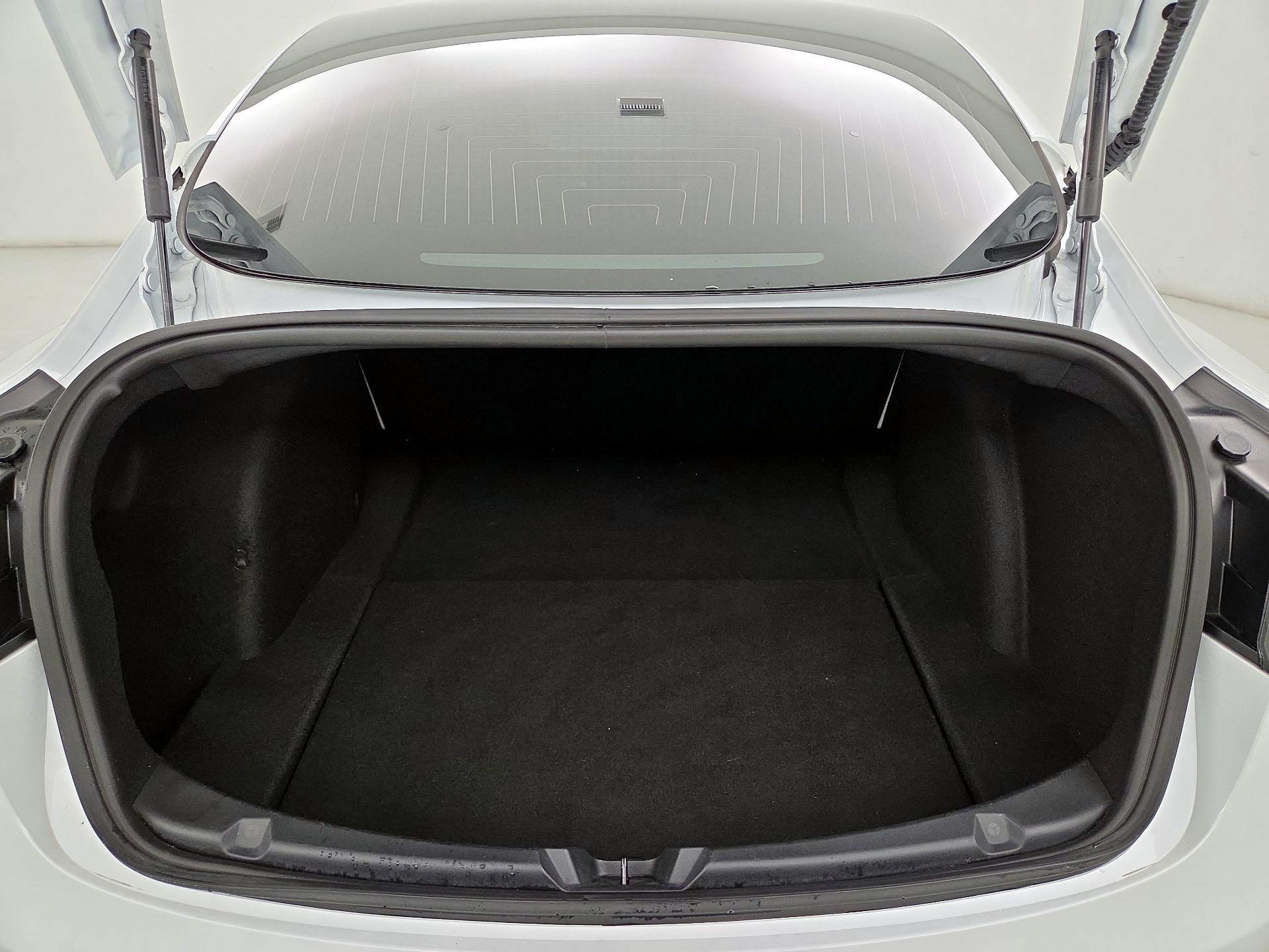 Thumbnail: 2020 Tesla Model 3 - 19