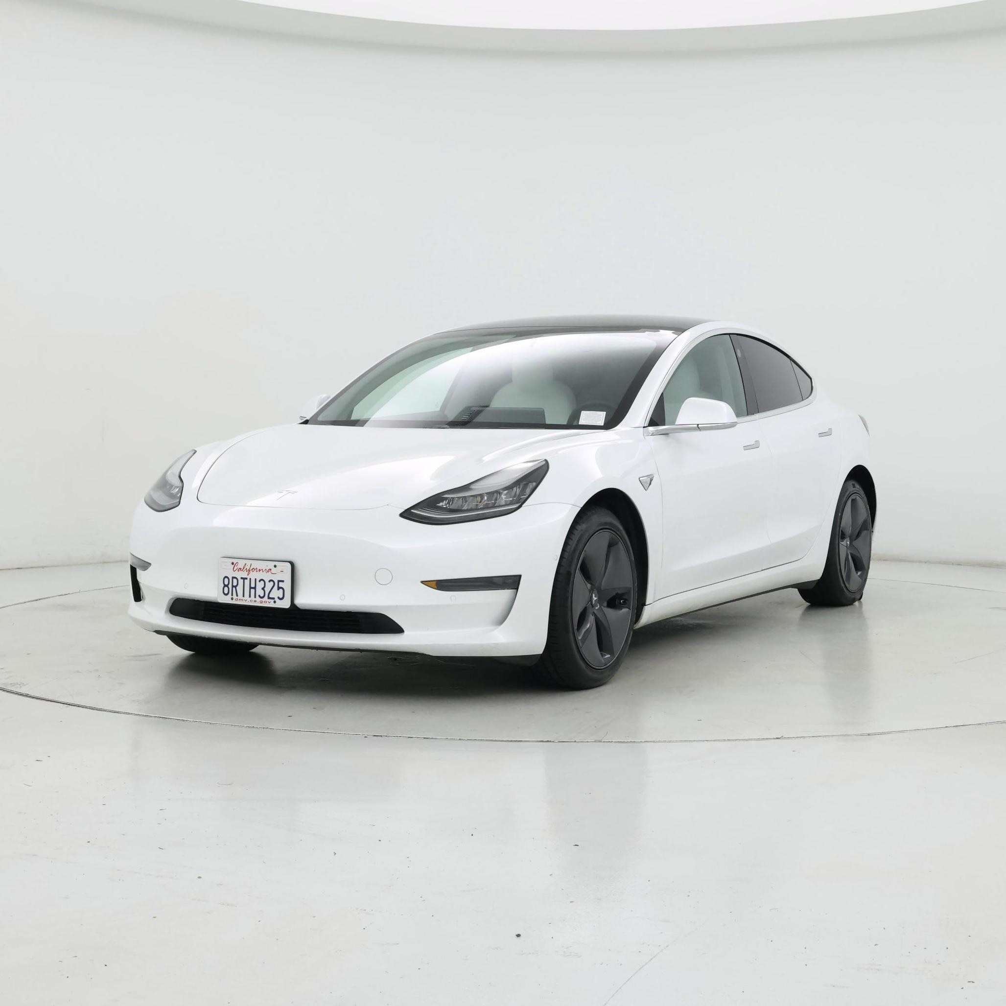 Thumbnail: 2020 Tesla Model 3 - 4