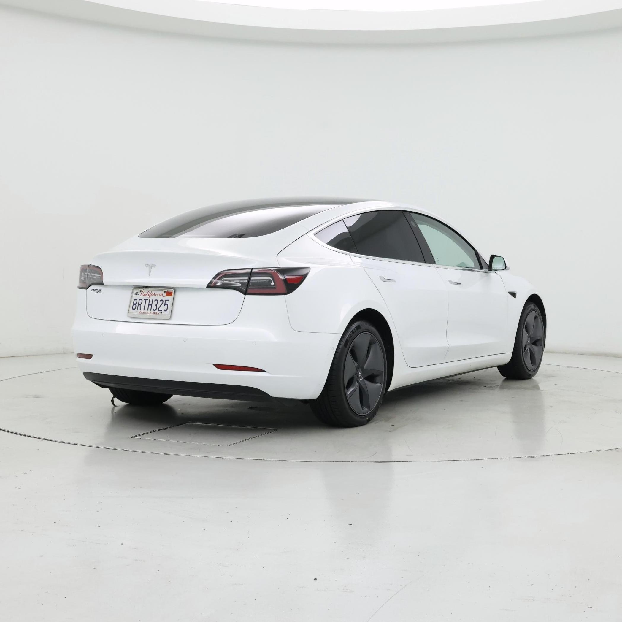 Thumbnail: 2020 Tesla Model 3 - 8